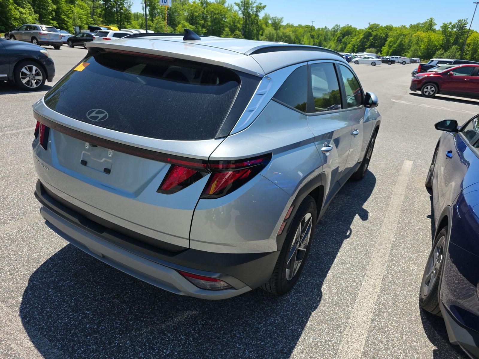 HYUNDAI TUCSON - 5
