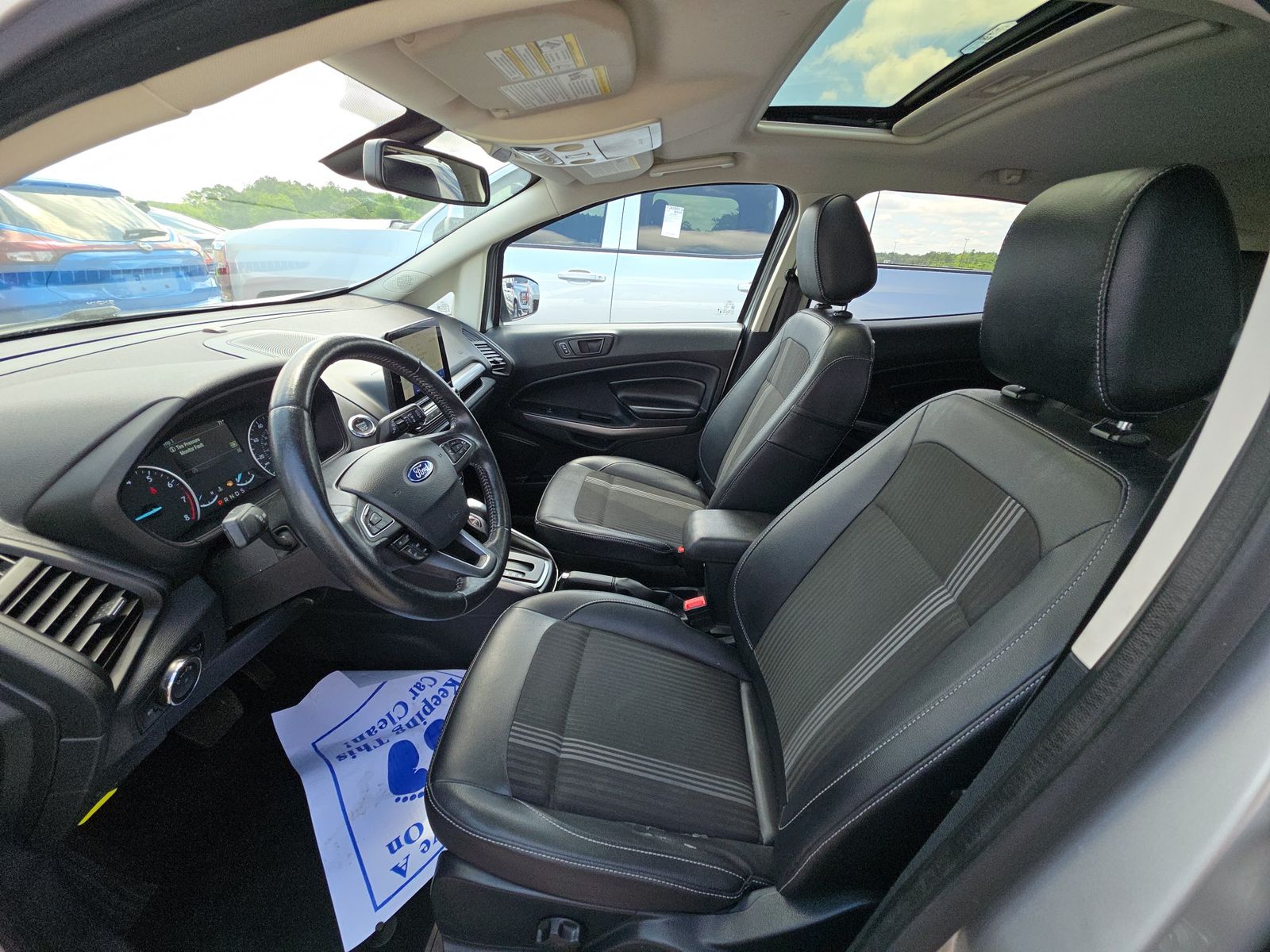 FORD ECOSPORT - 8