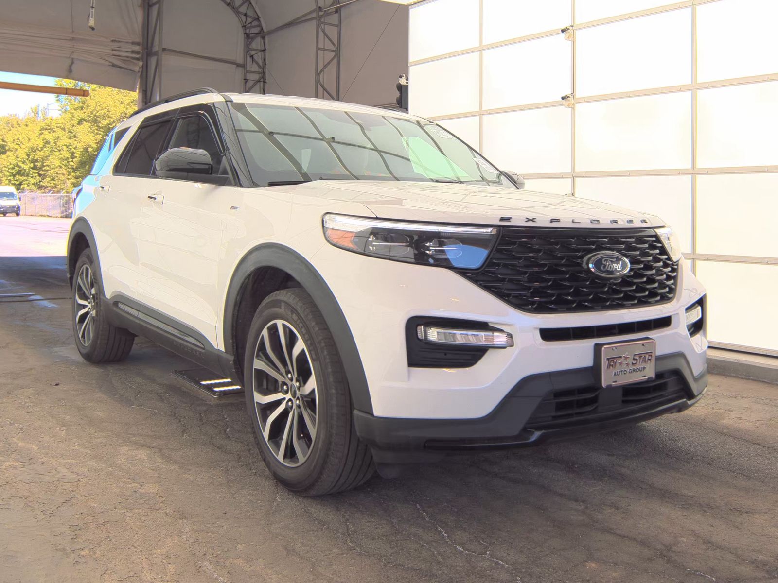 FORD EXPLORER - 5