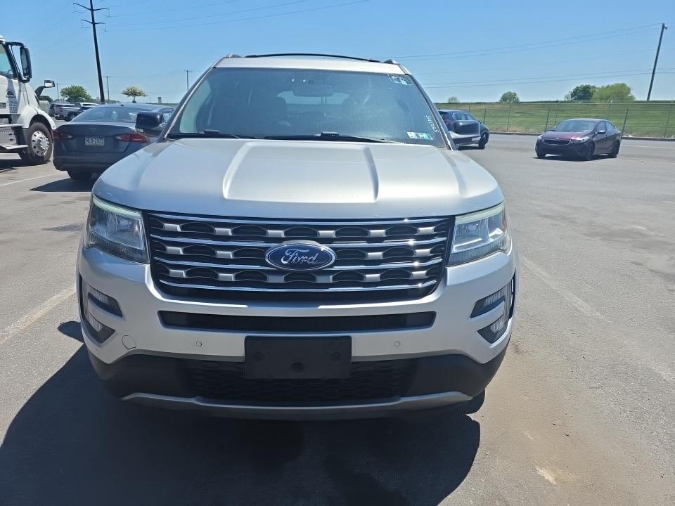 FORD EXPLORER - 3
