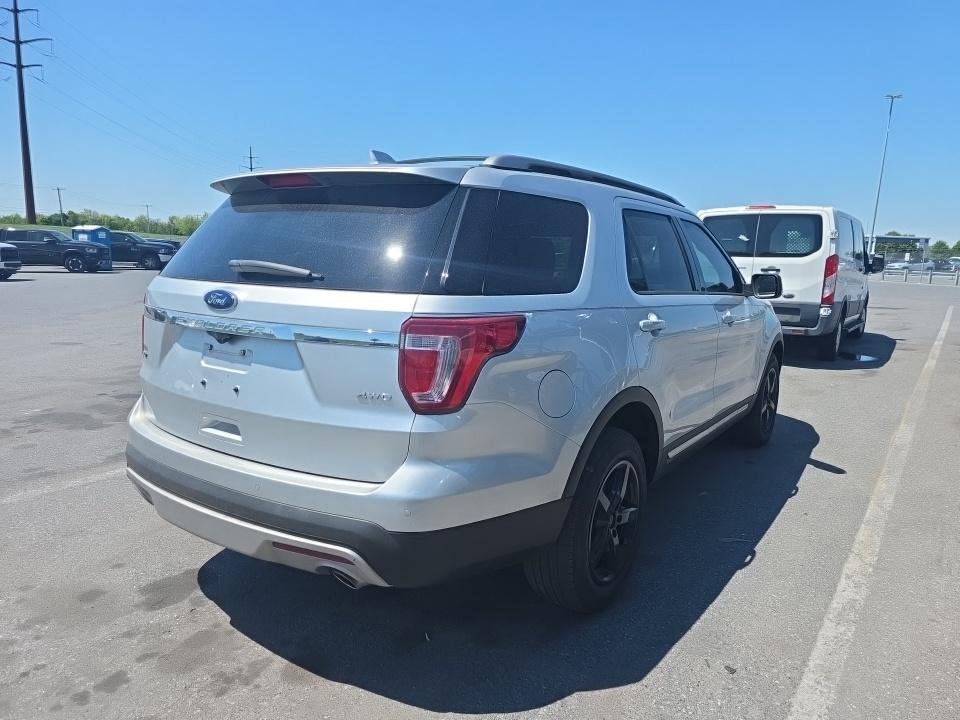 FORD EXPLORER - 5