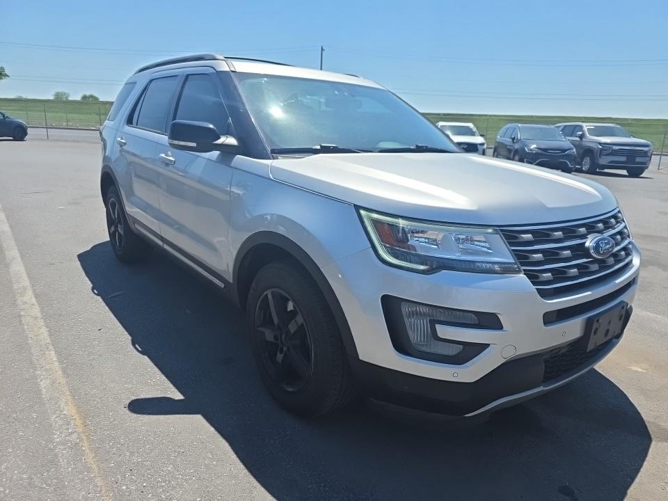 FORD EXPLORER - 4