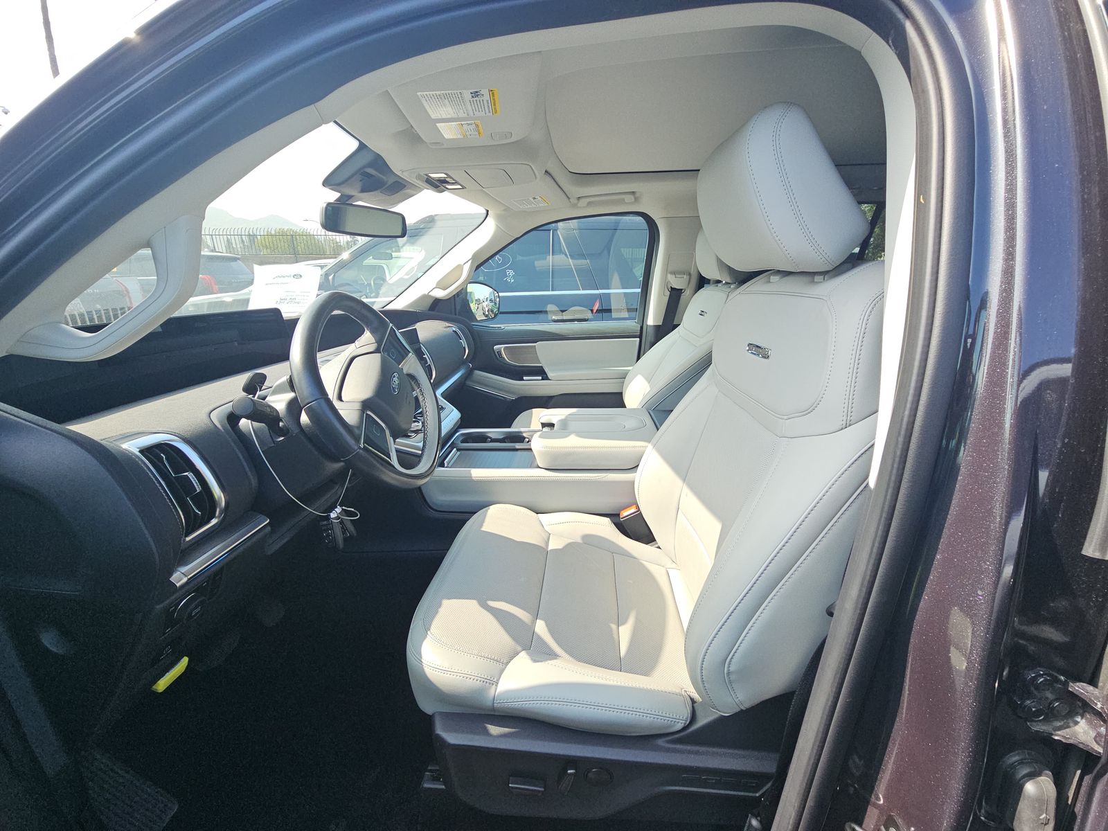 FORD EXPEDITION - 8