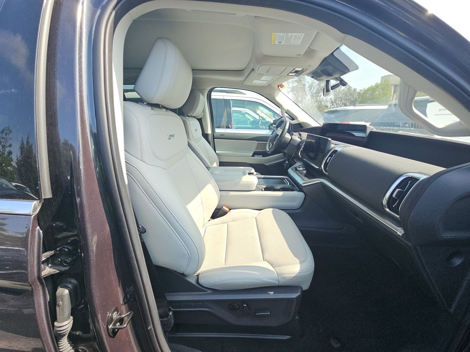FORD EXPEDITION - 9