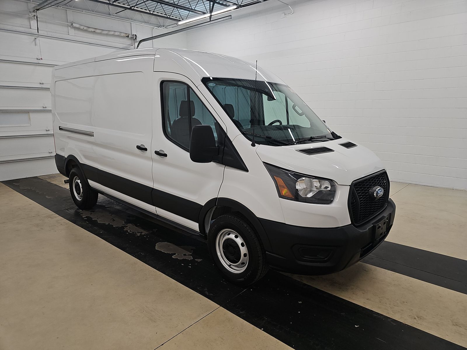 FORD TRANSIT 250 - 4