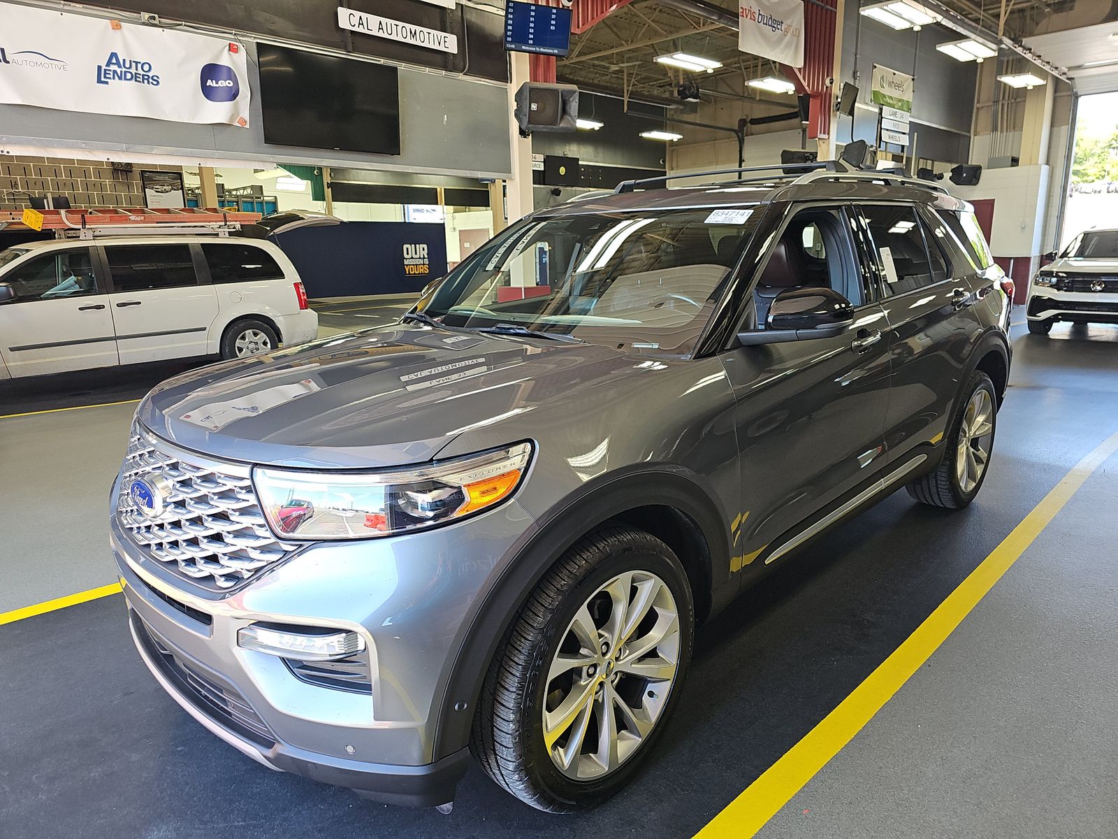 FORD EXPLORER - 1