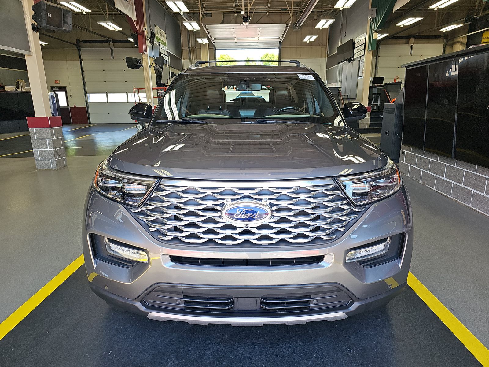 FORD EXPLORER - 3