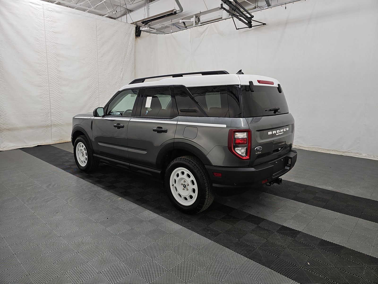 FORD BRONCO SPORT - 7