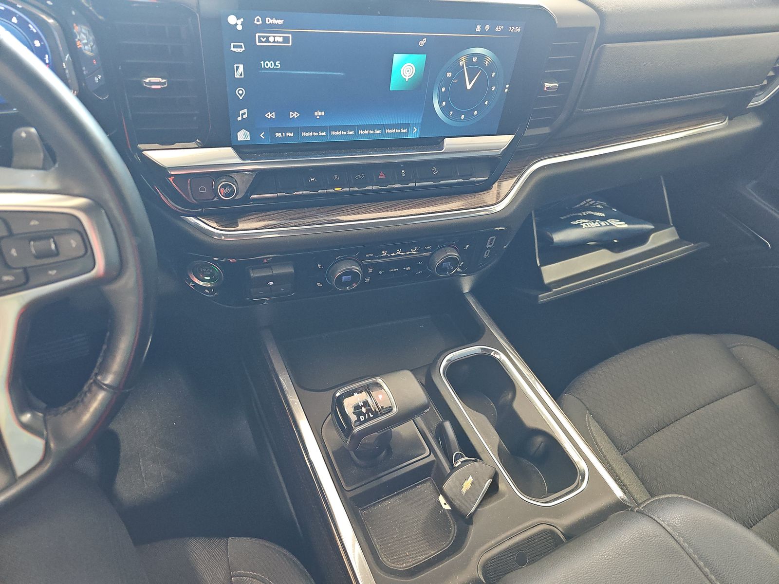 2024 Chevrolet Silverado 1500 RST AWD