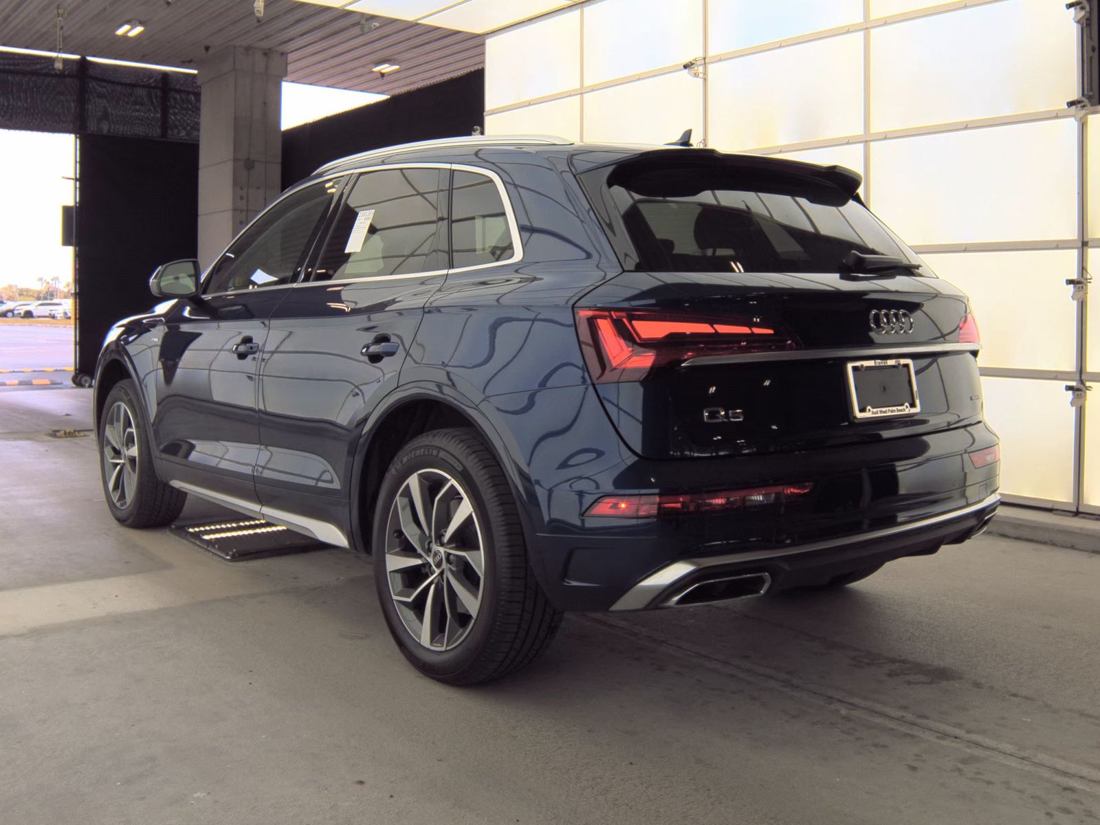 2022 Audi Q5 S line Premium AWD