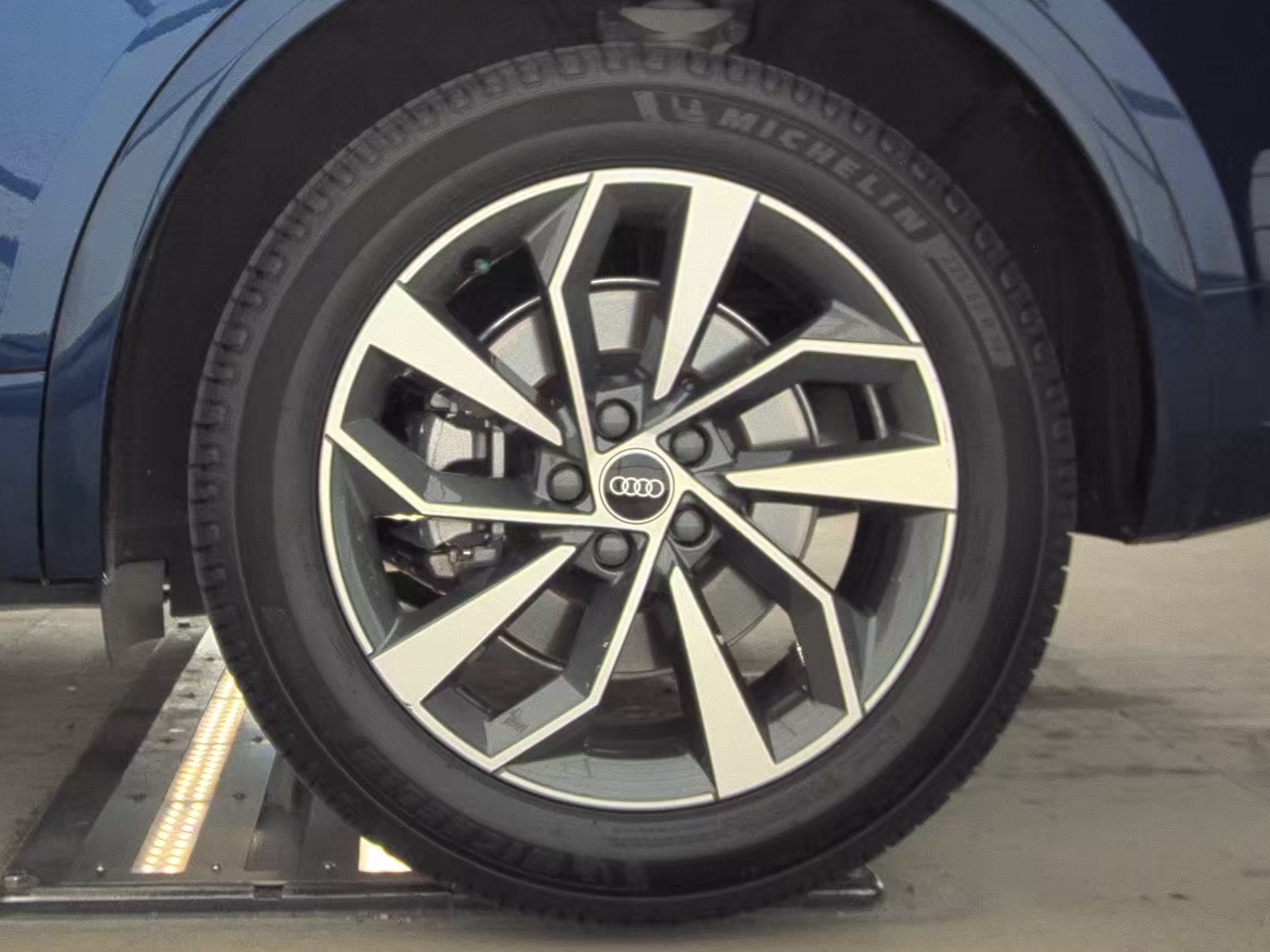 2022 Audi Q5 S line Premium AWD