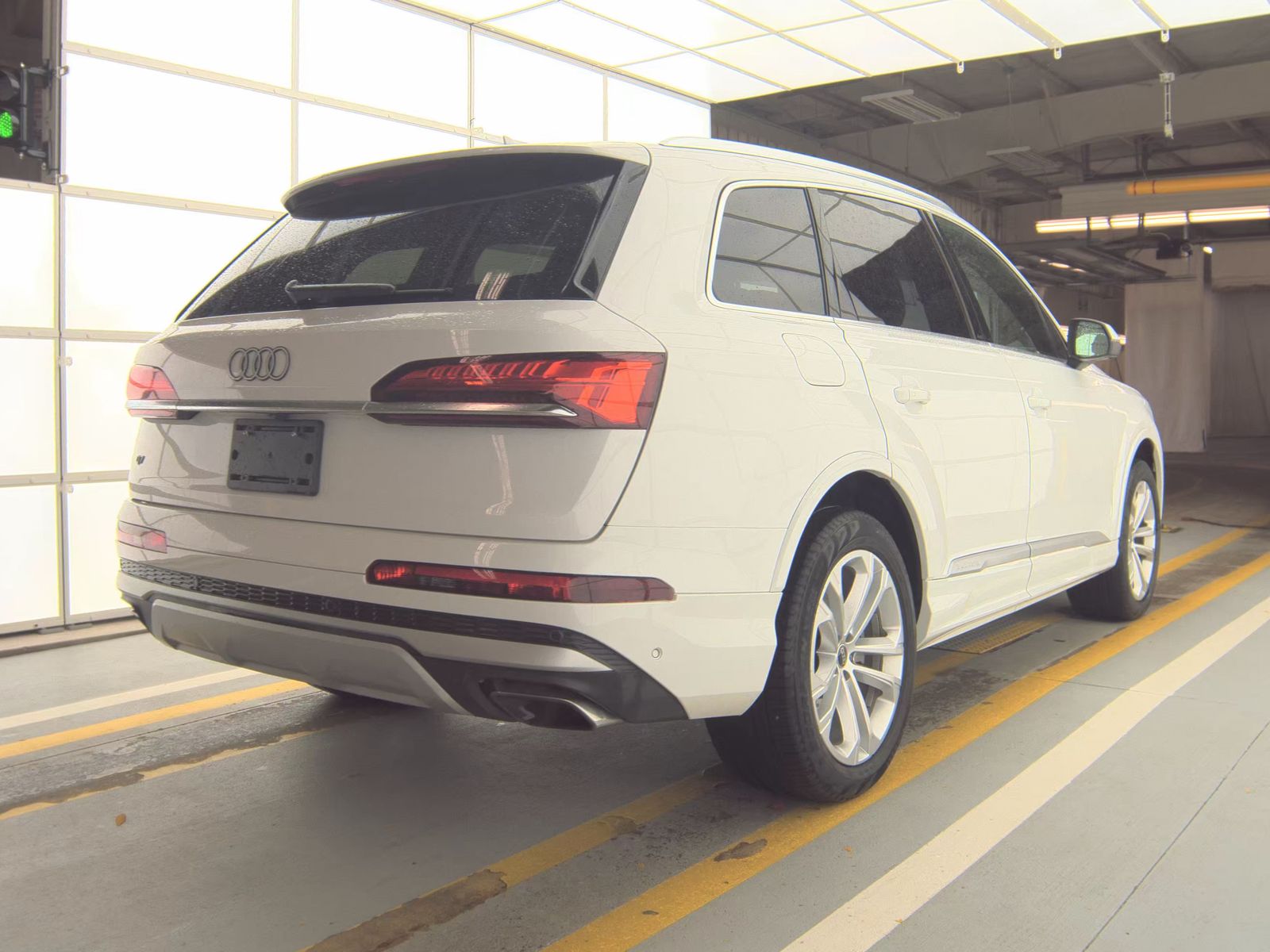 2025 Audi Q7 Premium Plus FWD