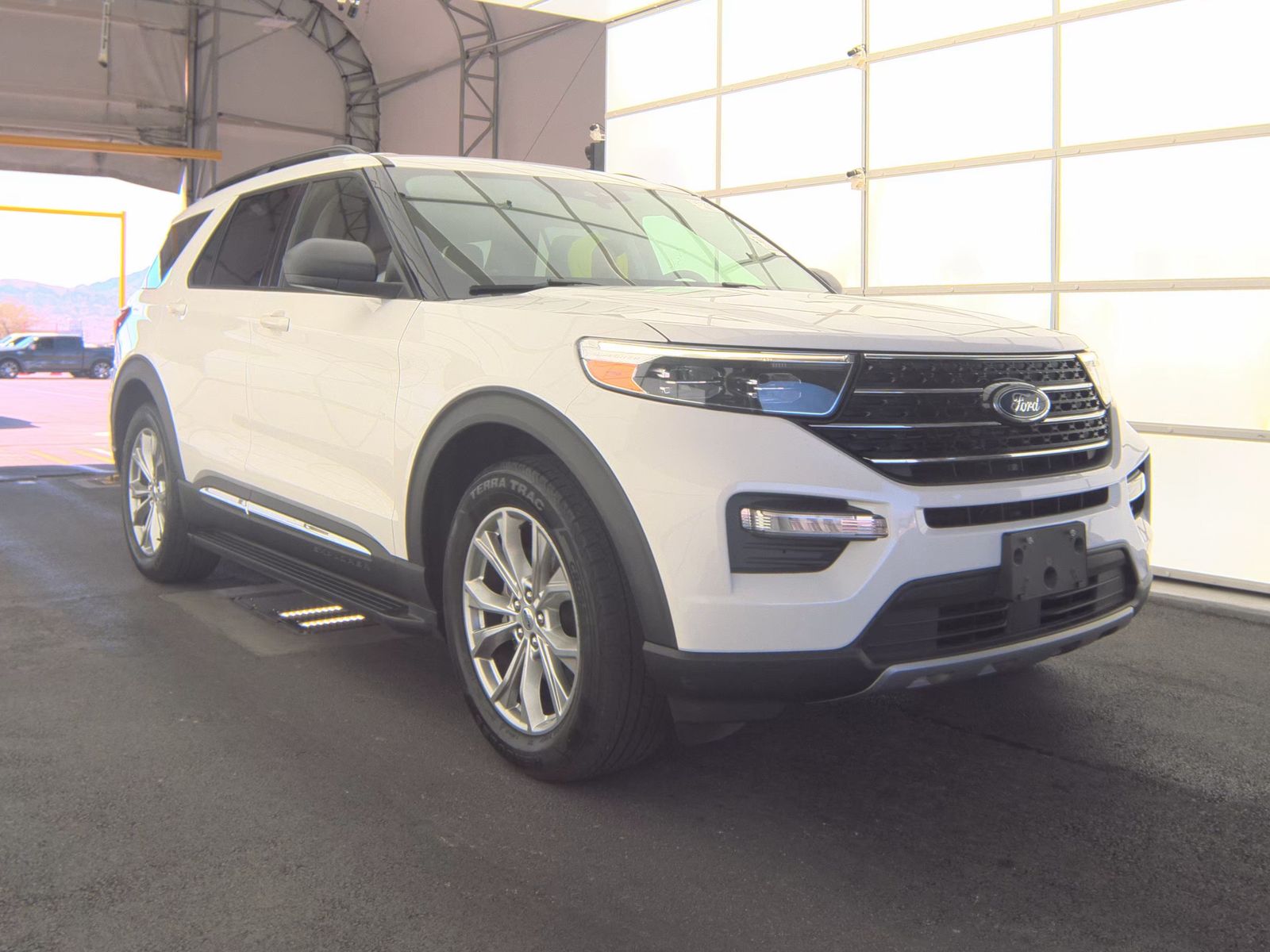 FORD EXPLORER - 5