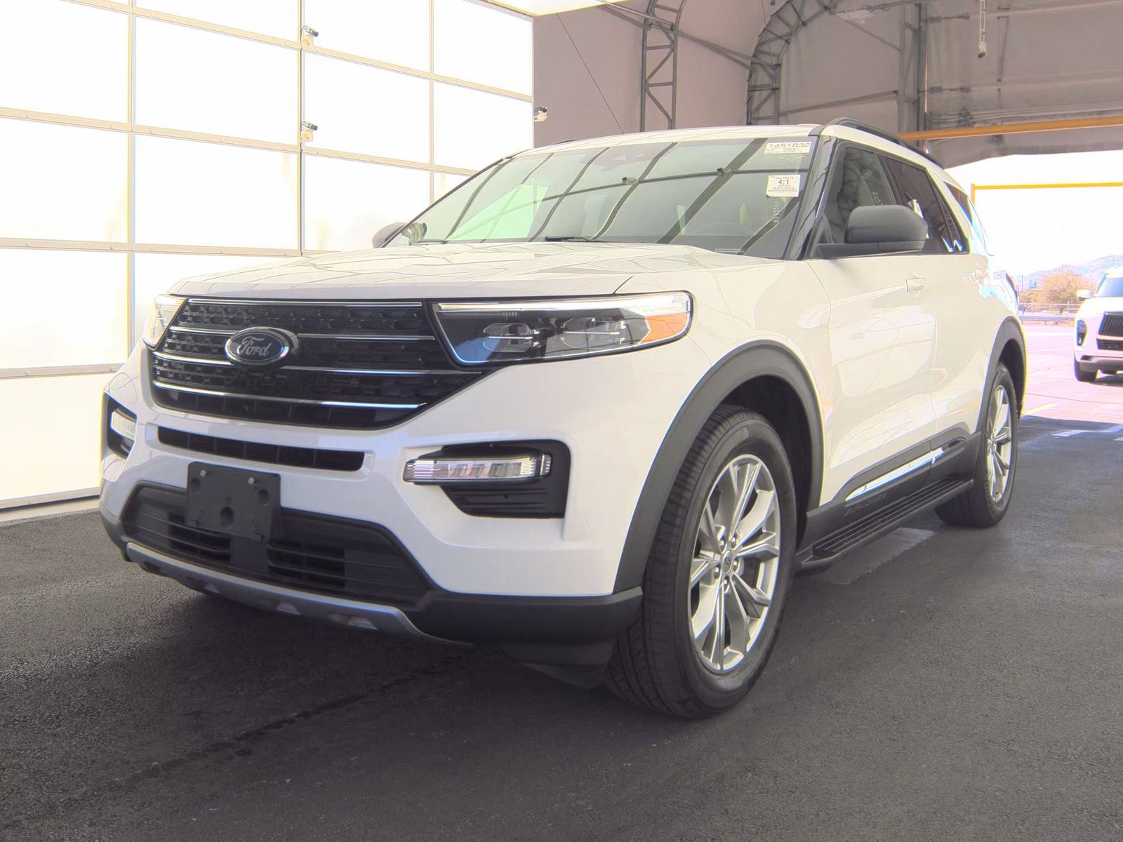 FORD EXPLORER - 1