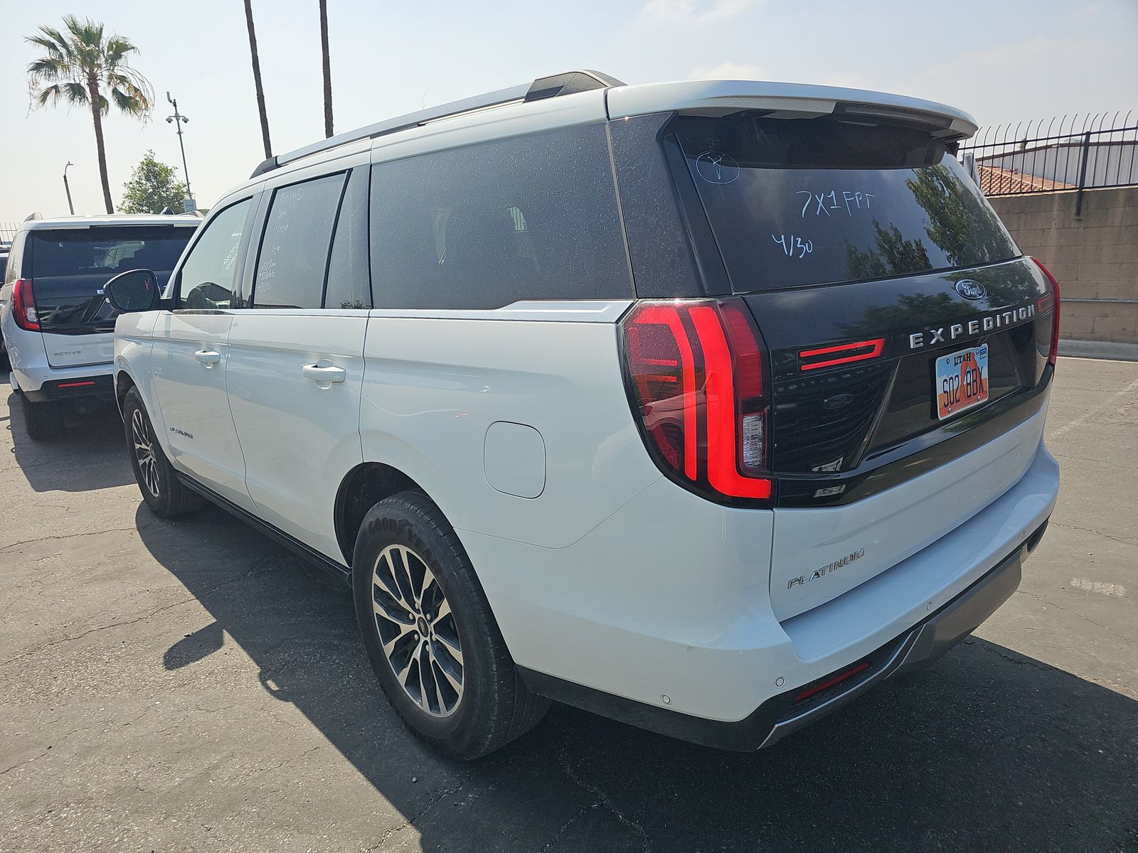 FORD EXPEDITION - 7