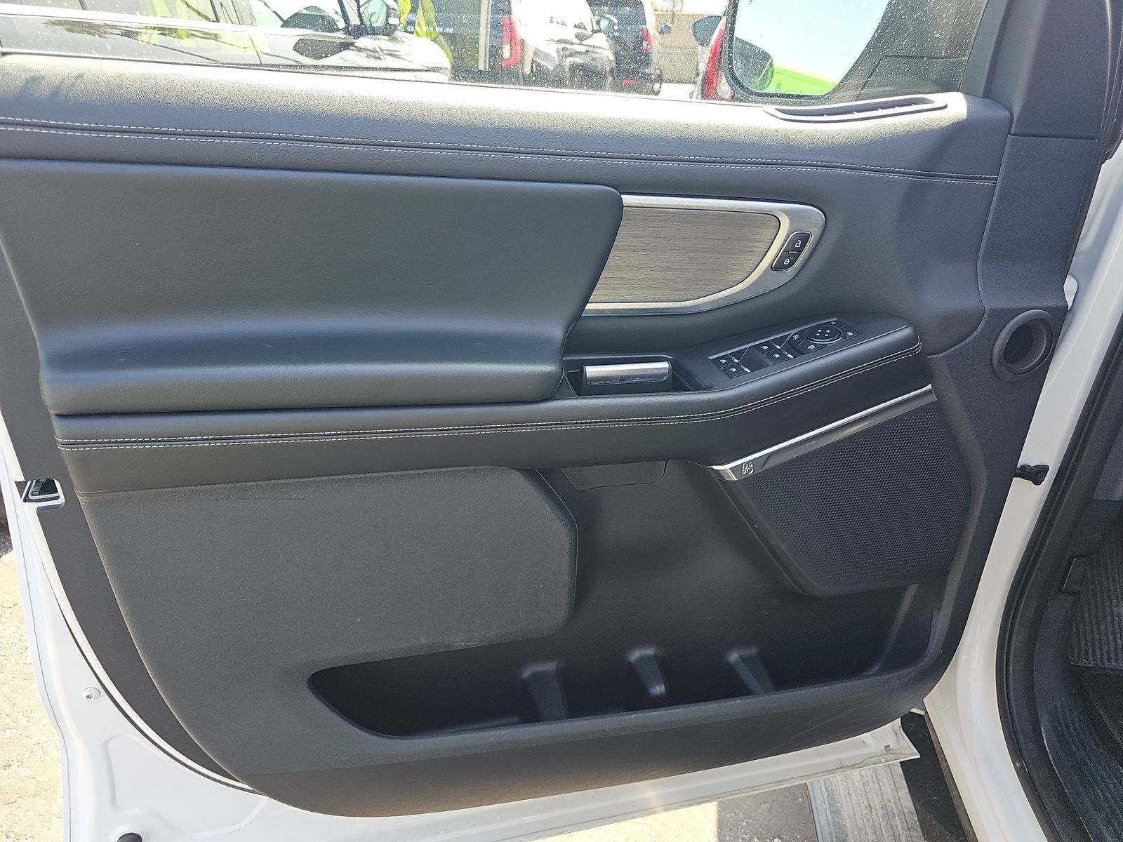 FORD EXPEDITION - 10