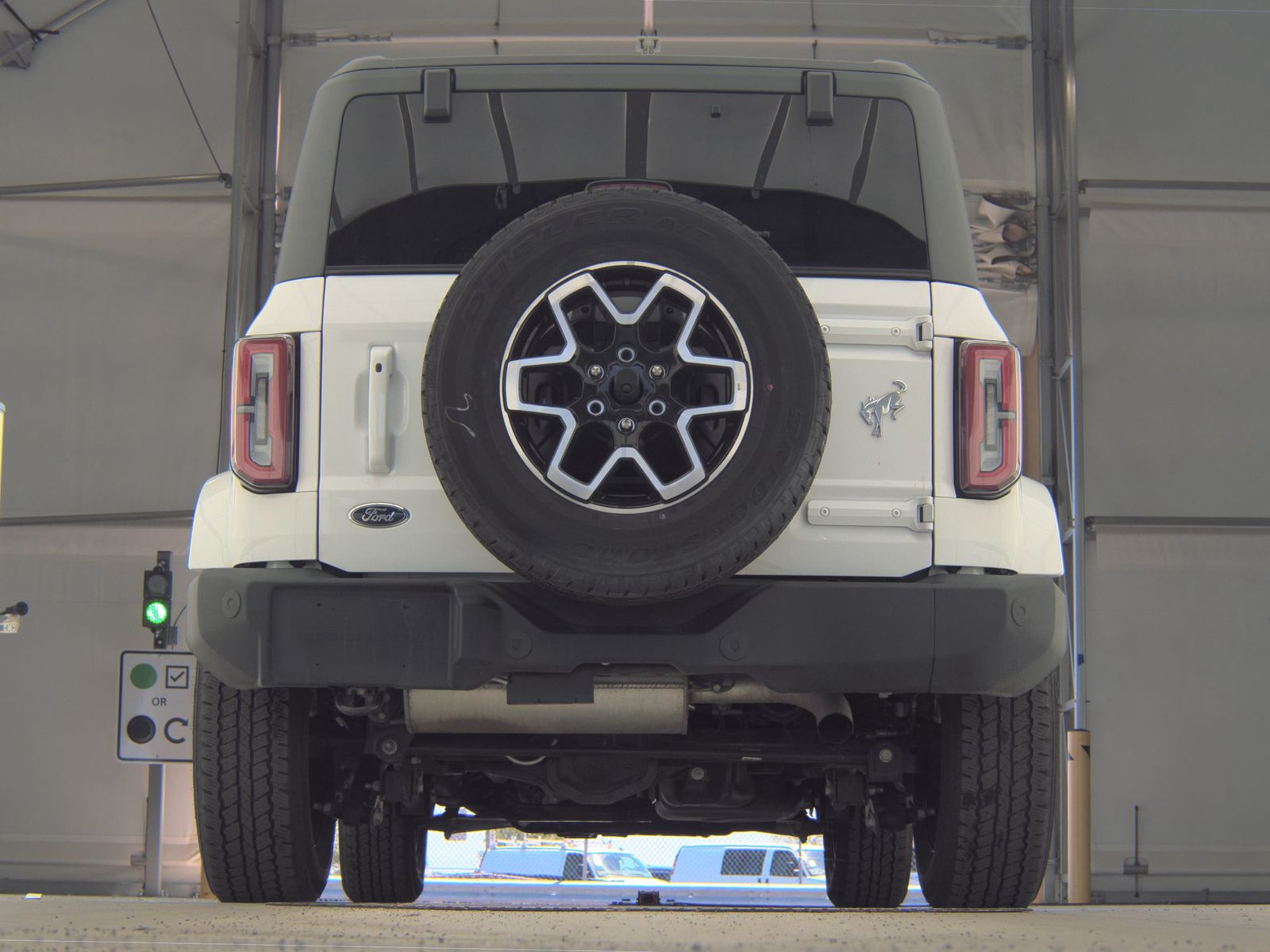 FORD BRONCO - 8