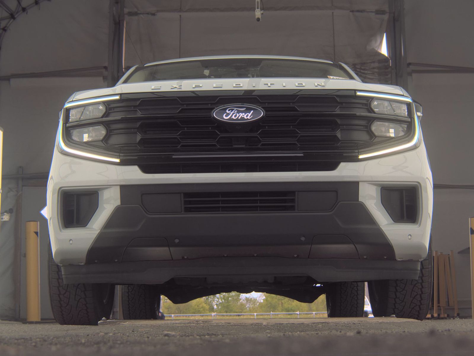 FORD EXPEDITION - 4