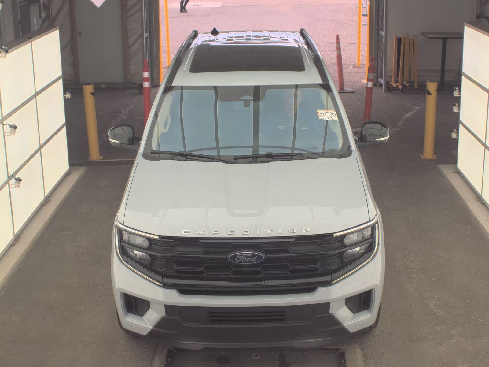 FORD EXPEDITION - 3