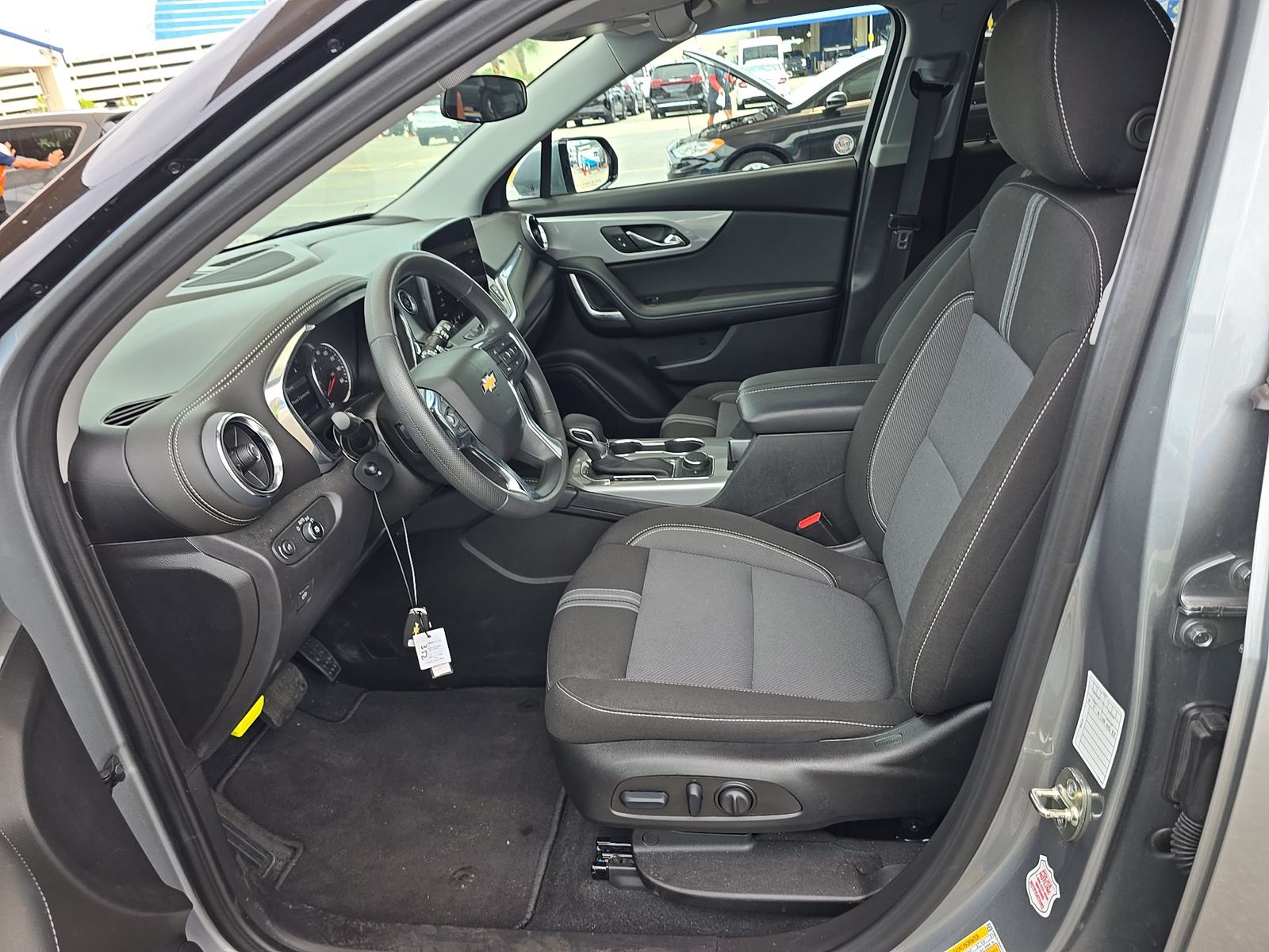 CHEVROLET BLAZER - 8