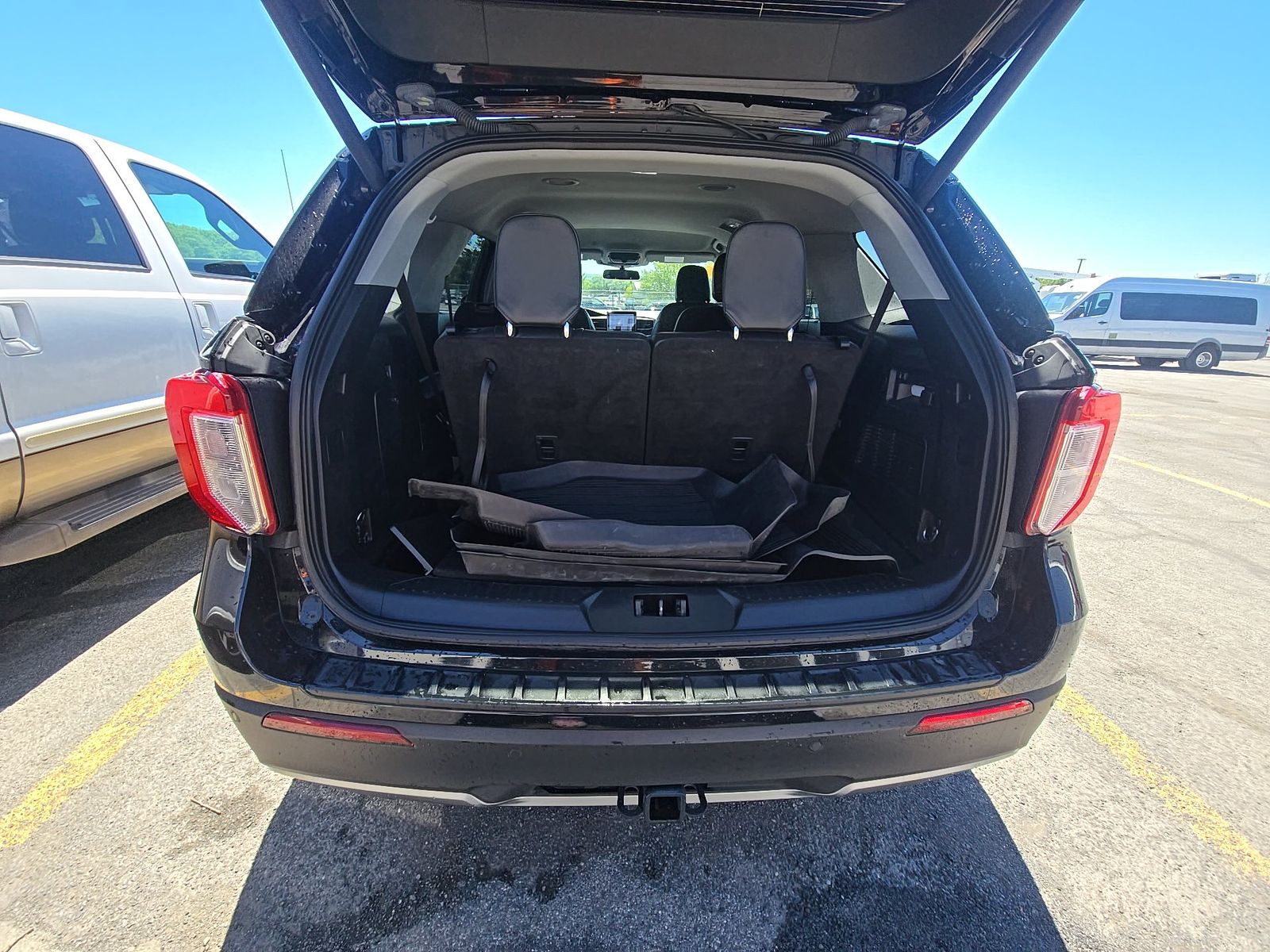 2022 Ford Explorer XLT AWD