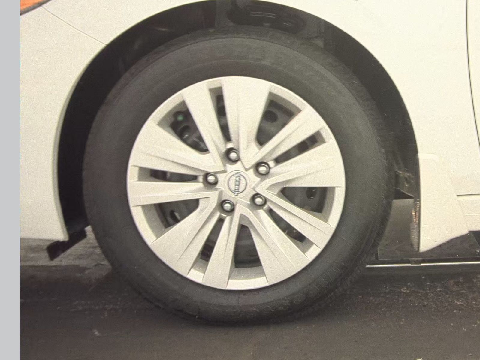 NISSAN SENTRA - 10
