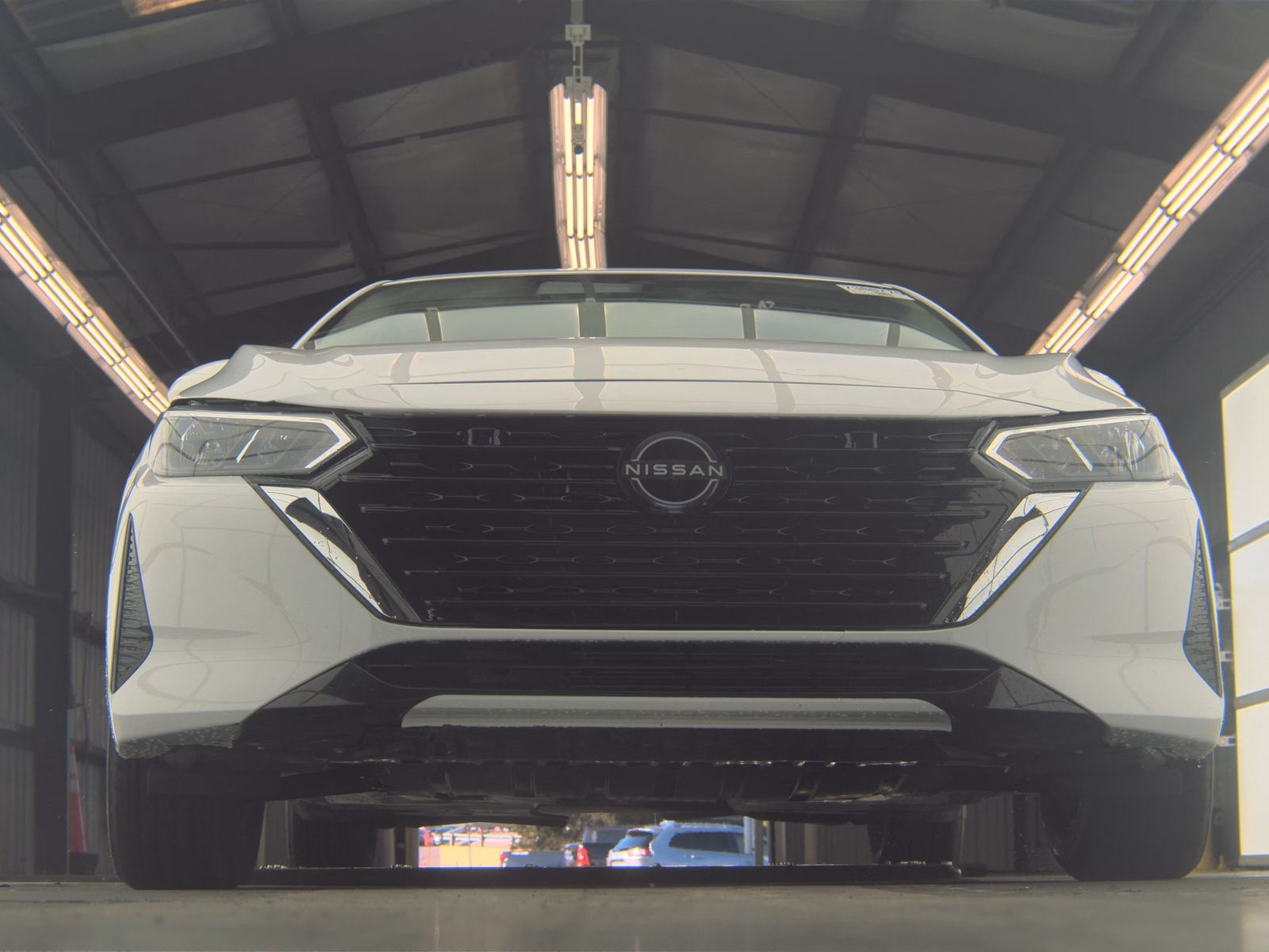 NISSAN SENTRA - 4