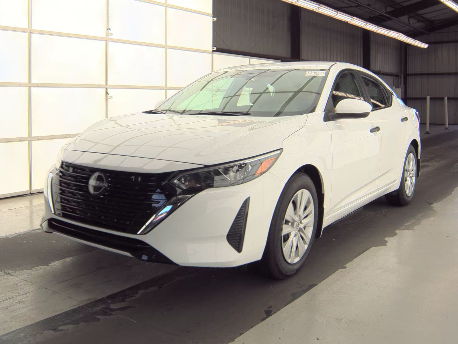 NISSAN SENTRA - 1