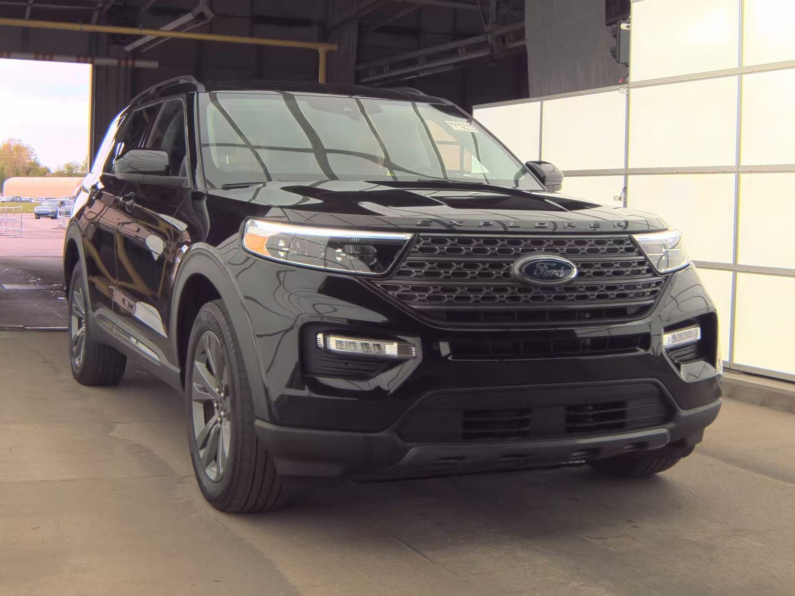 FORD EXPLORER - 5