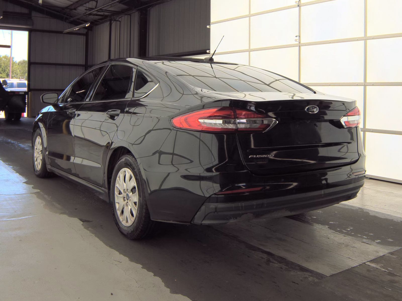 FORD FUSION - 9