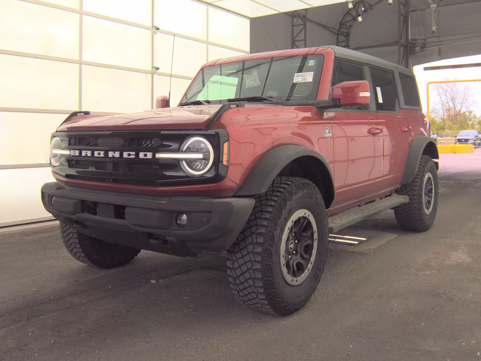 FORD BRONCO - 1