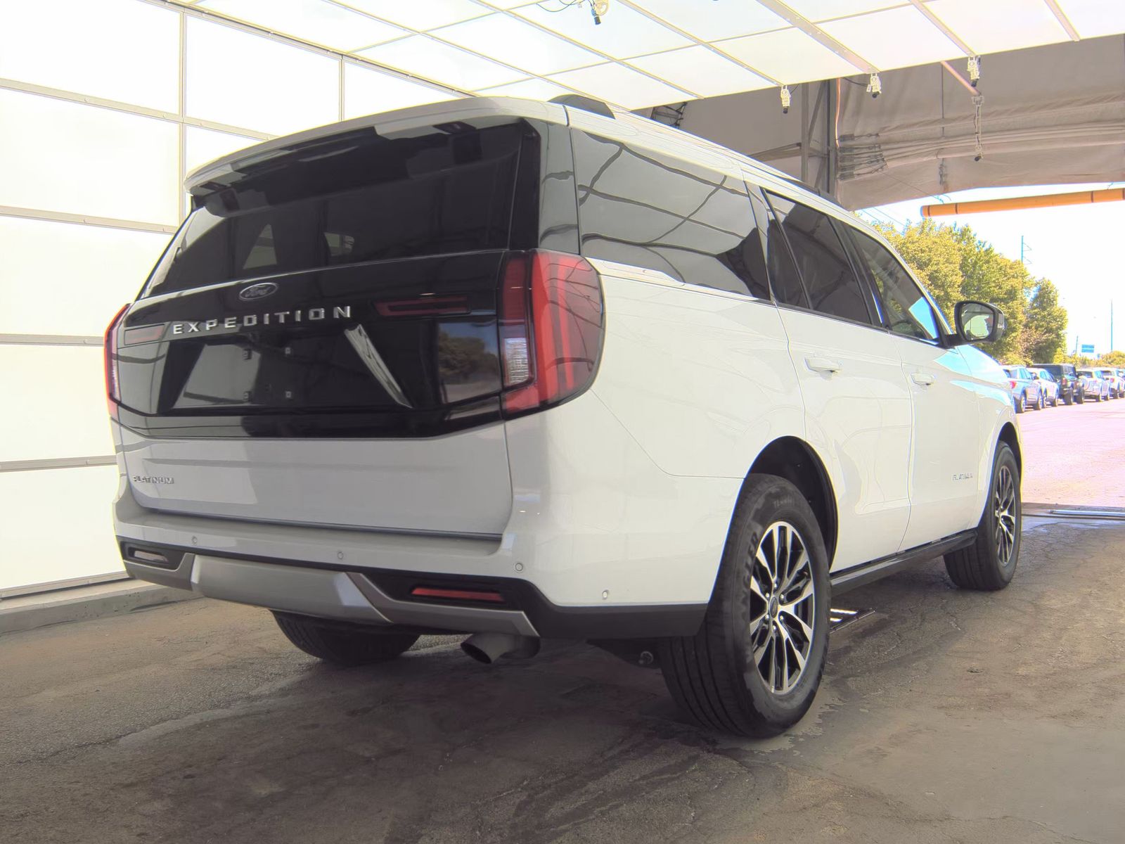 FORD EXPEDITION - 6