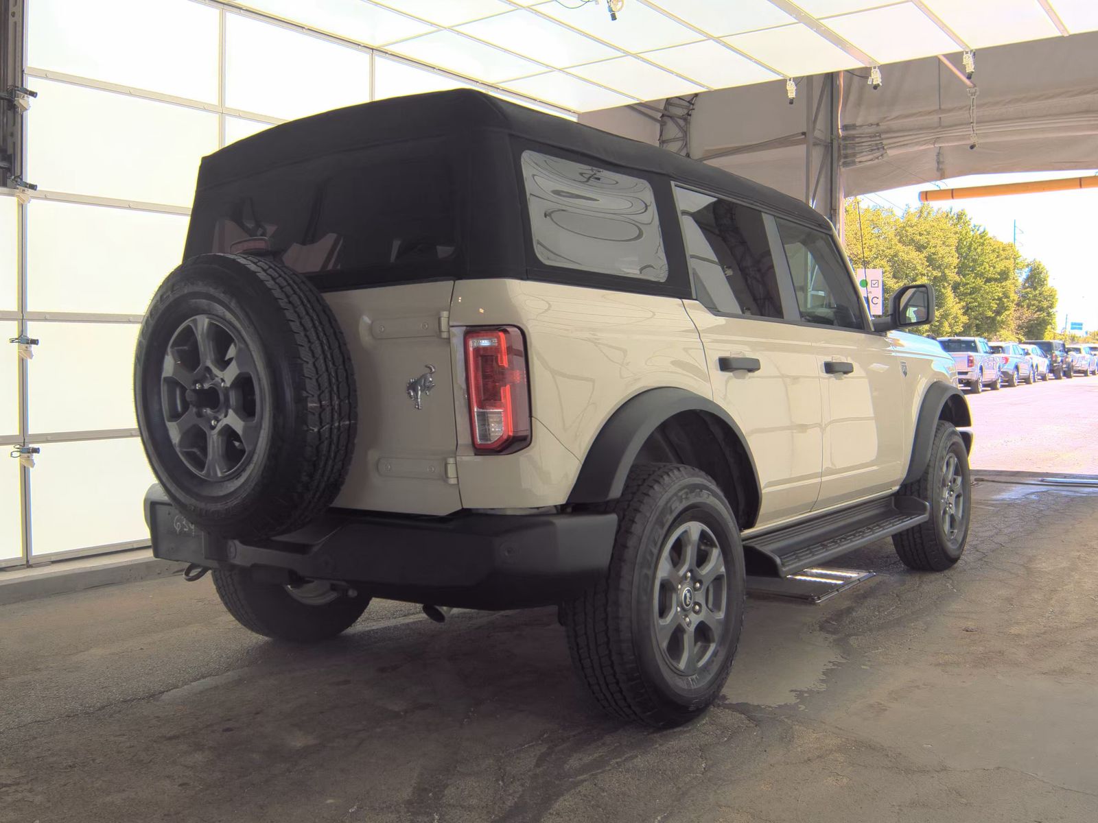 FORD BRONCO - 6