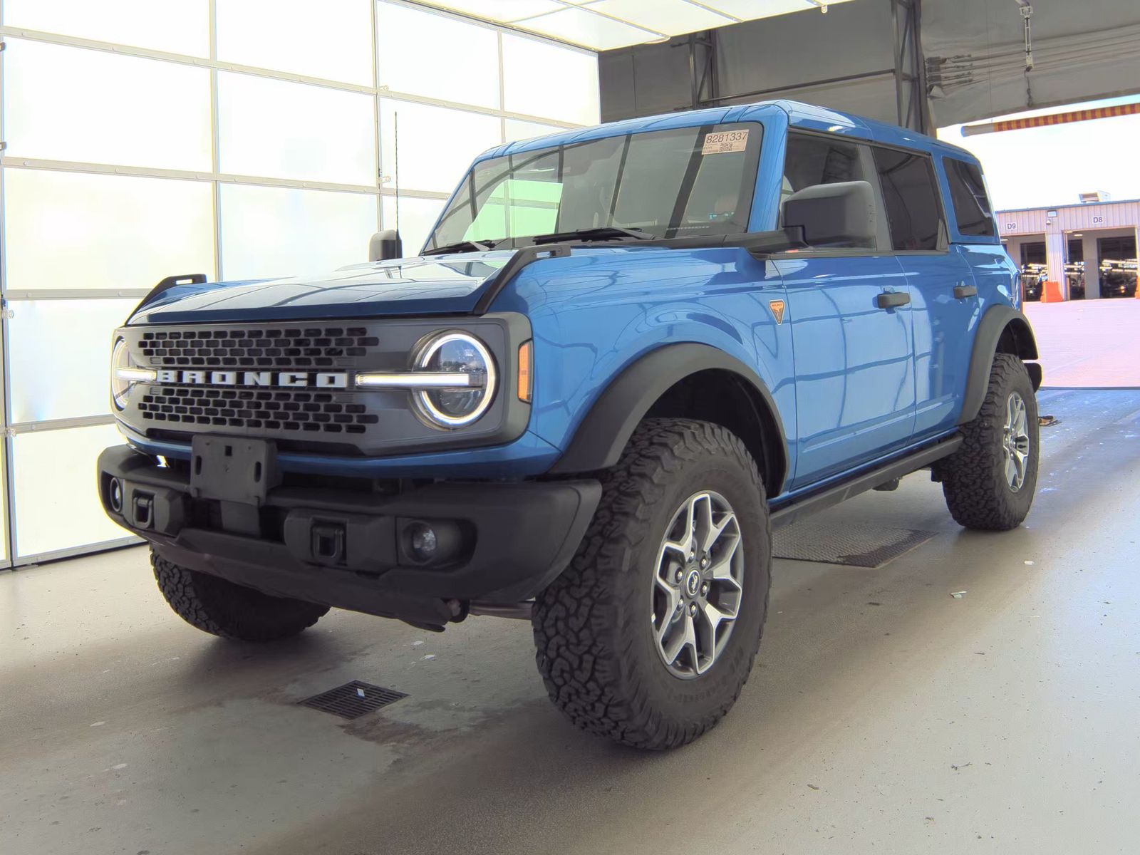FORD BRONCO - 1