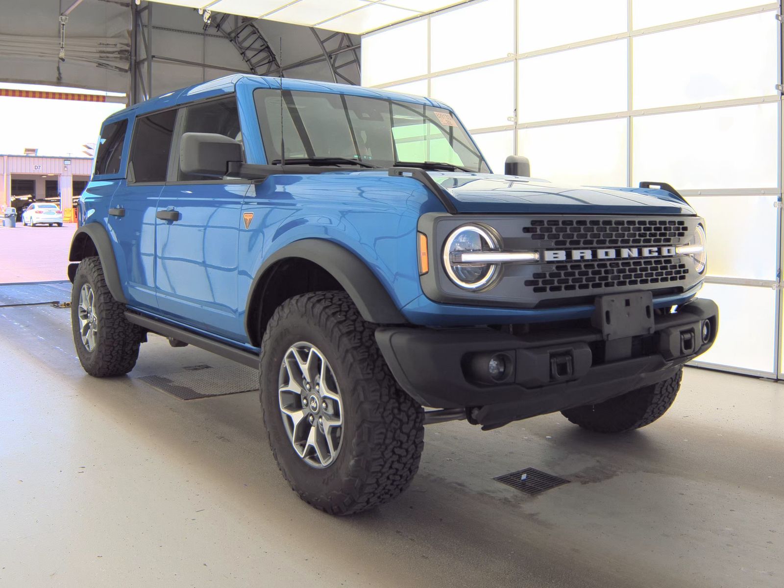 FORD BRONCO - 5