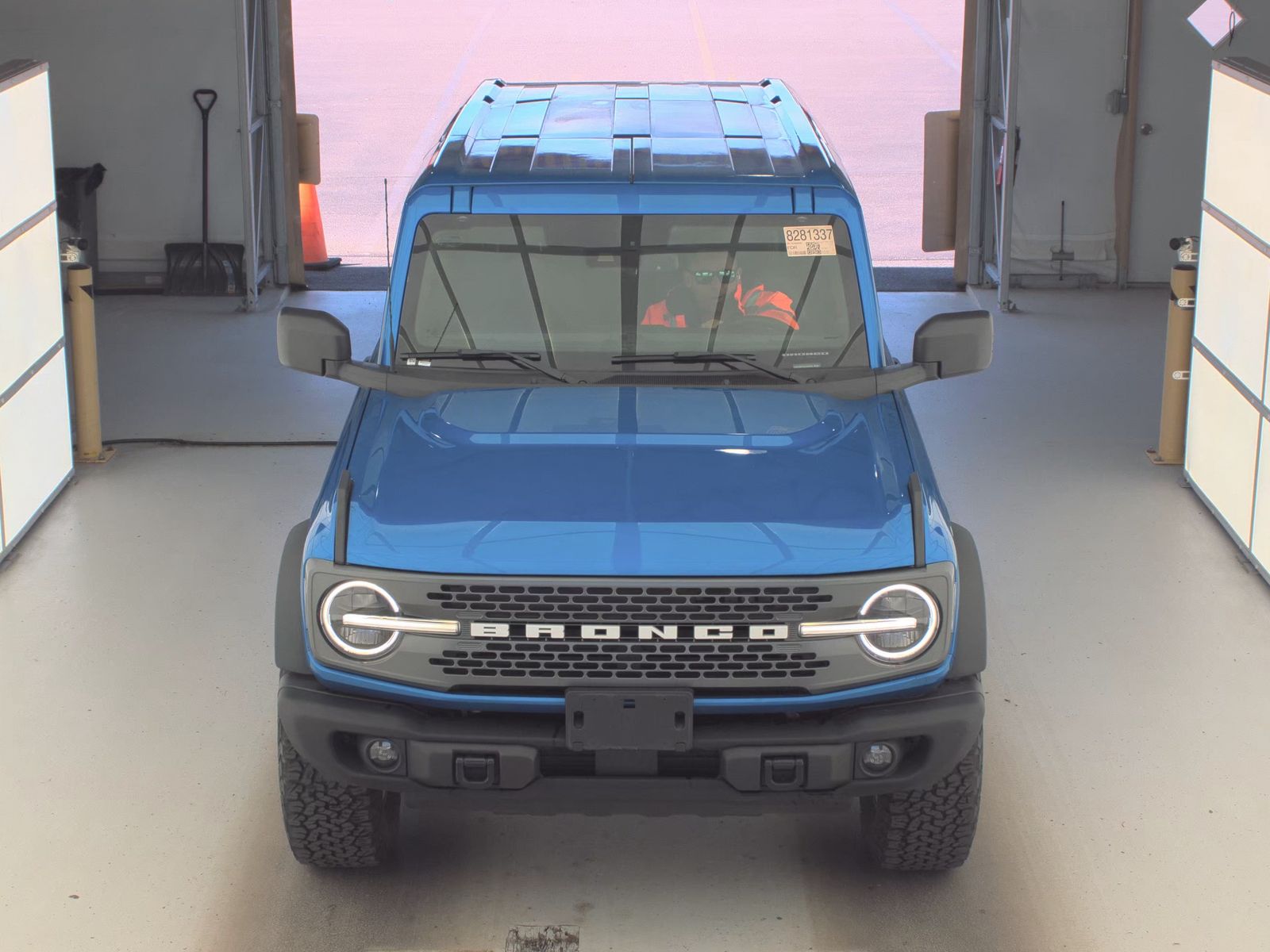FORD BRONCO - 3