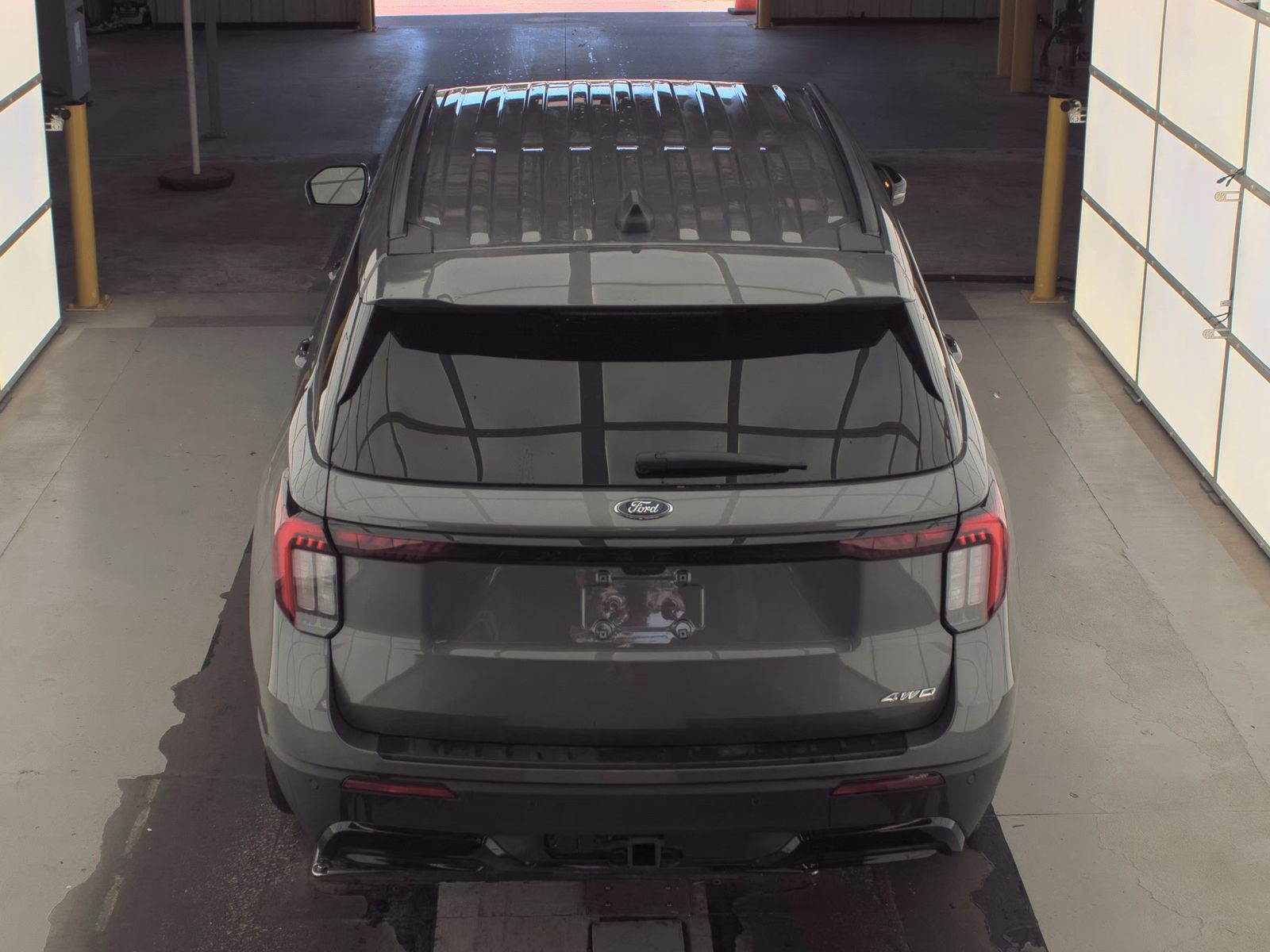 FORD EXPLORER - 7