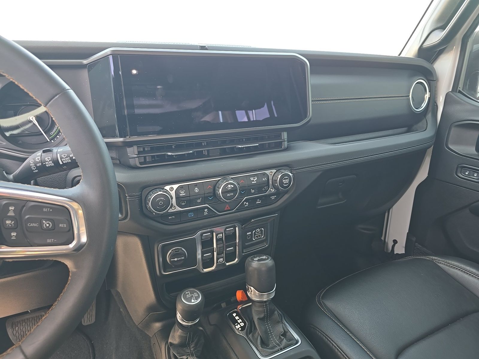 2024 Jeep Wrangler 4xe Sahara AWD