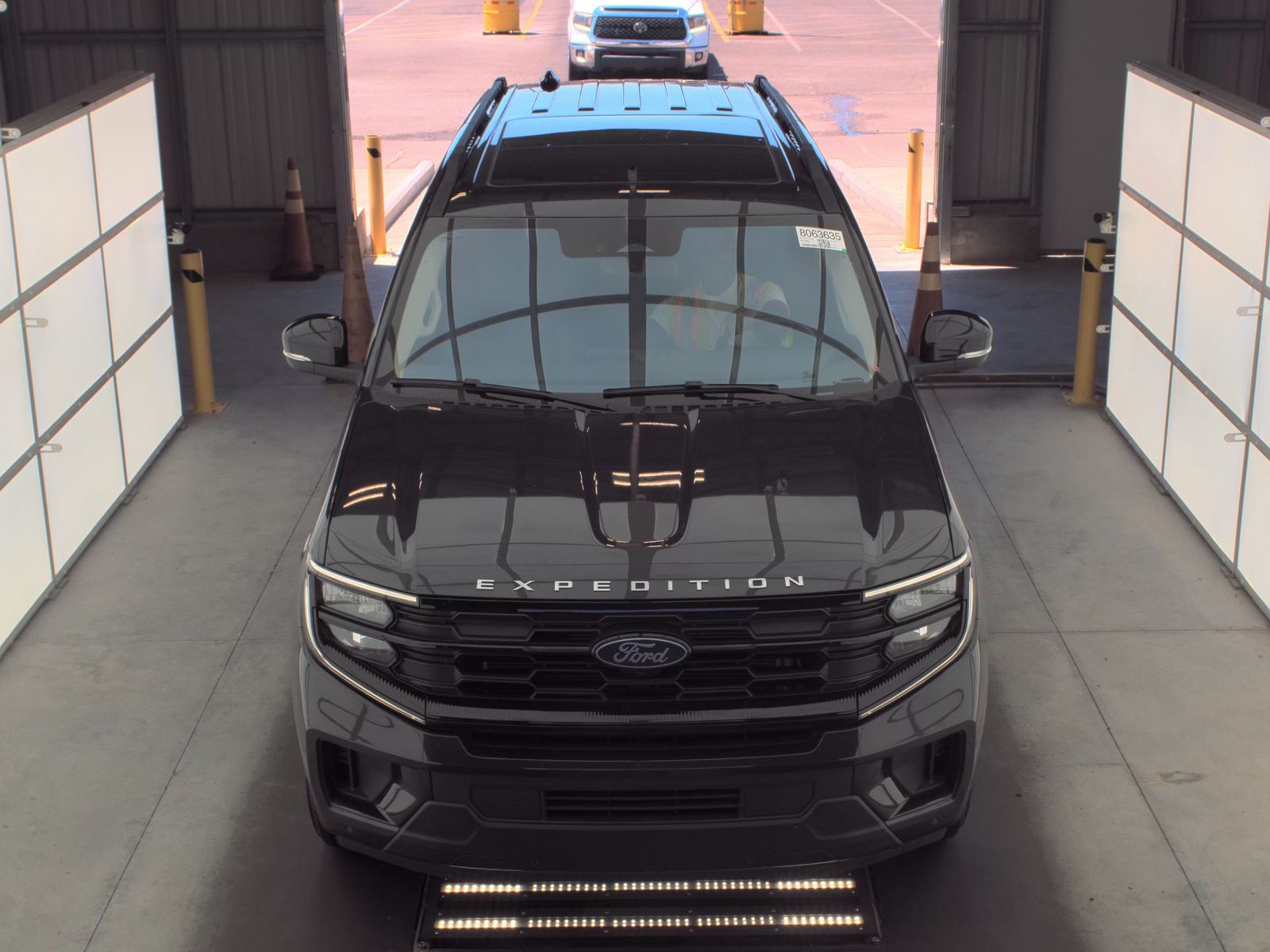 FORD EXPEDITION MAX - 3