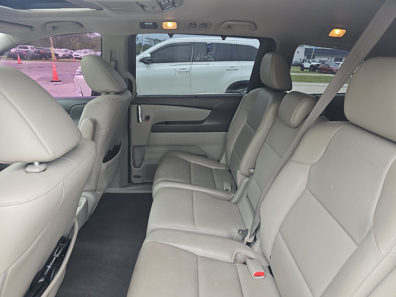 2016 Honda Odyssey Touring Elite FWD