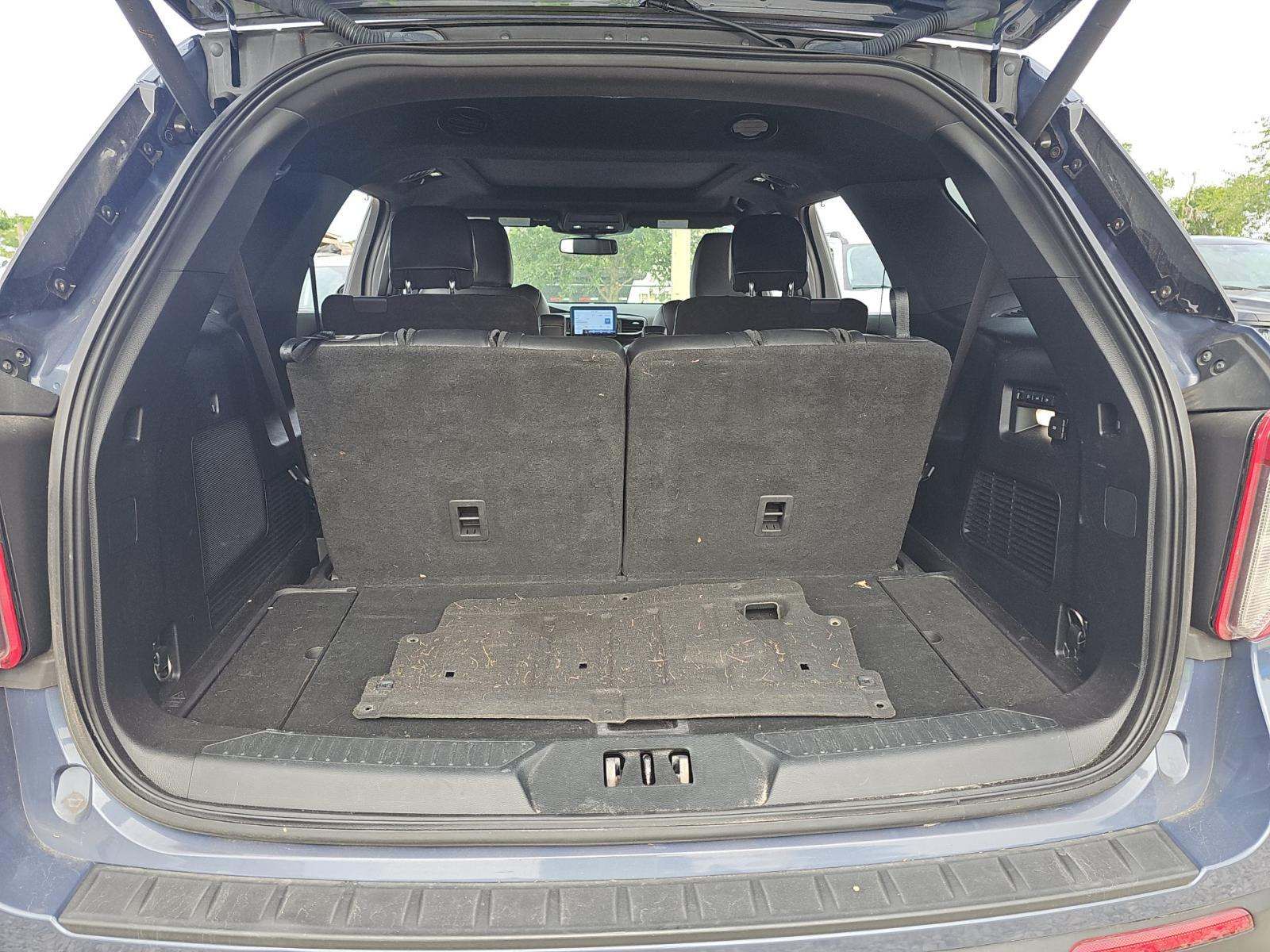 FORD EXPLORER - 10