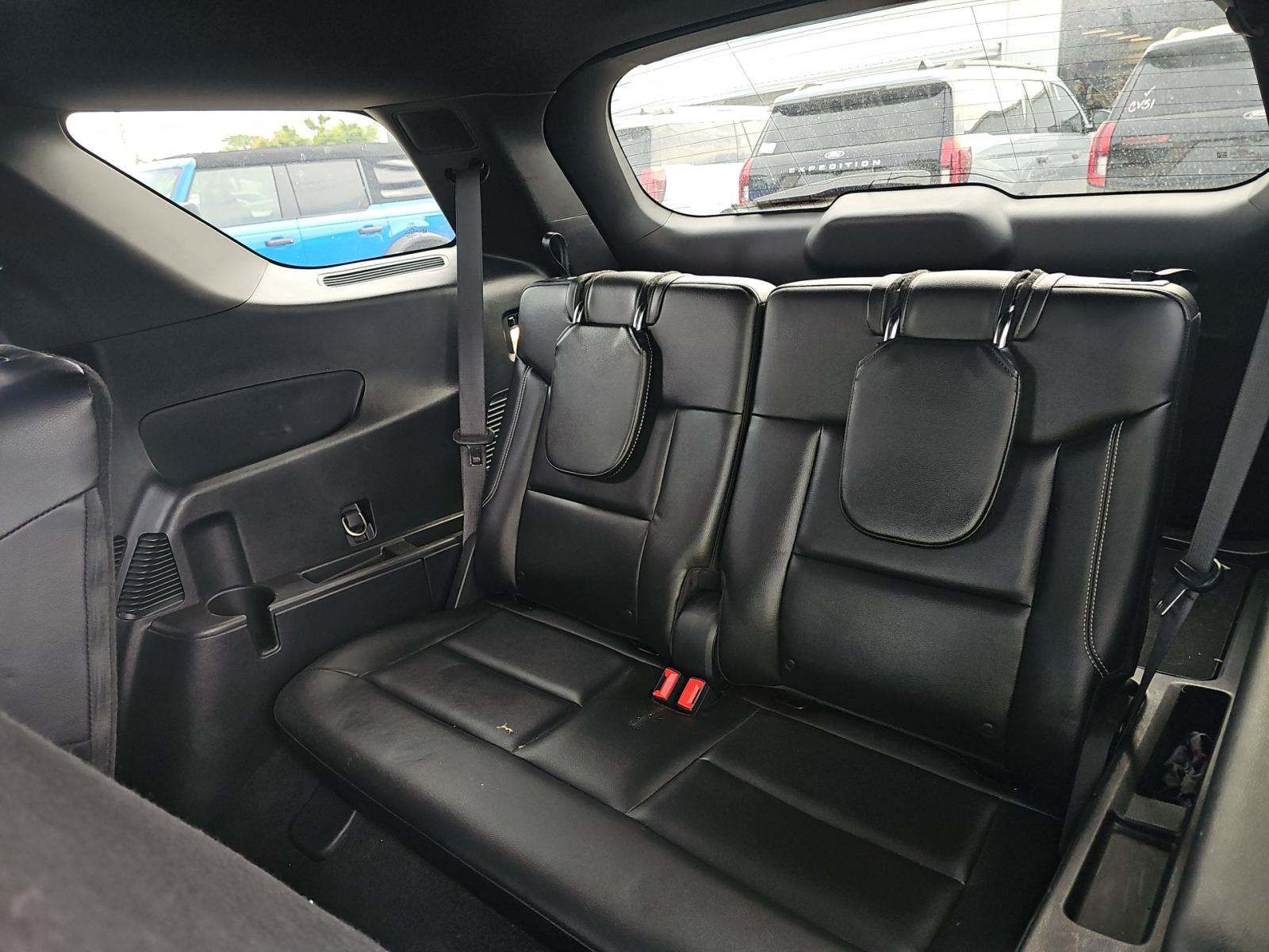 FORD EXPLORER - 9