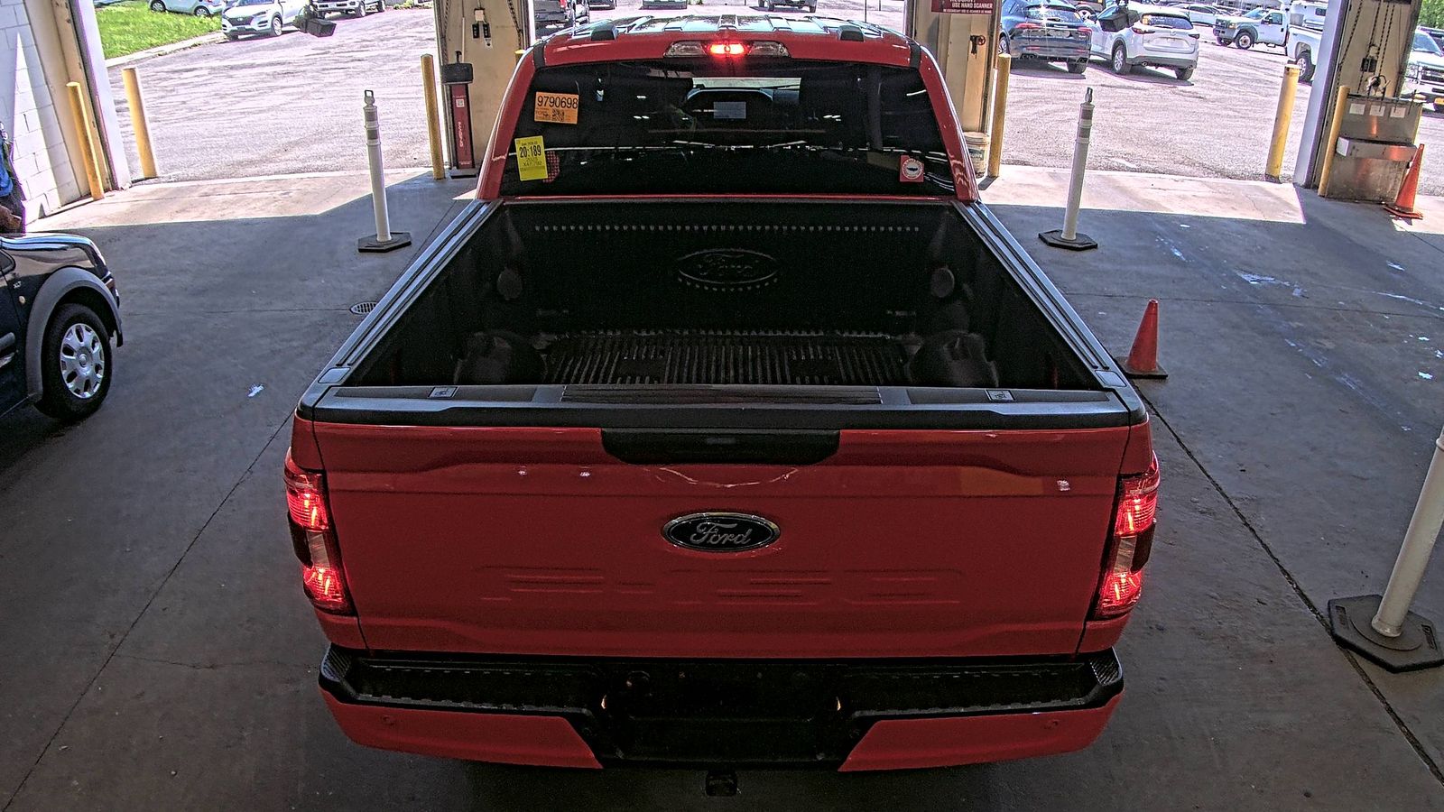 FORD F-150 - 6