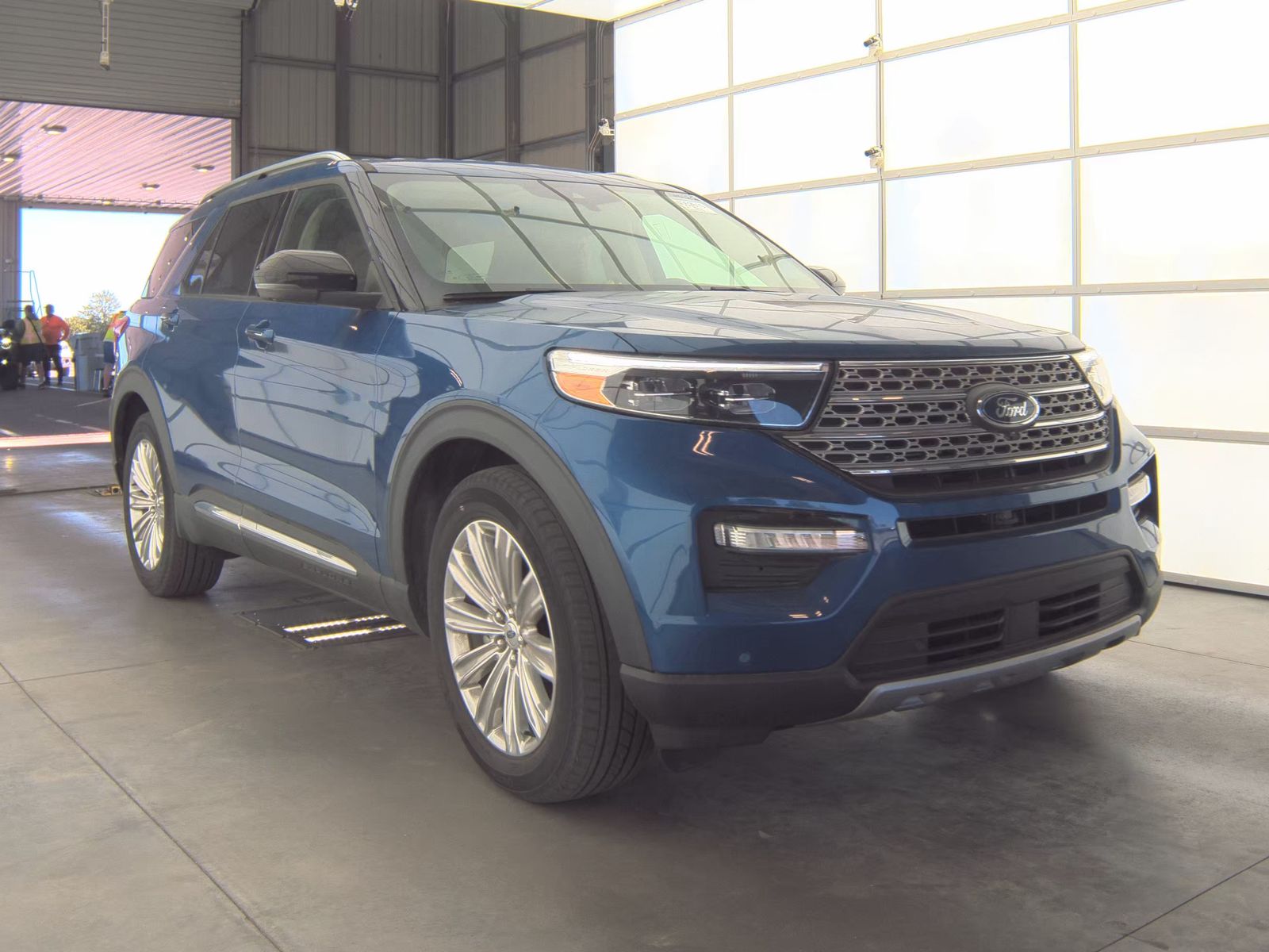 FORD EXPLORER - 5