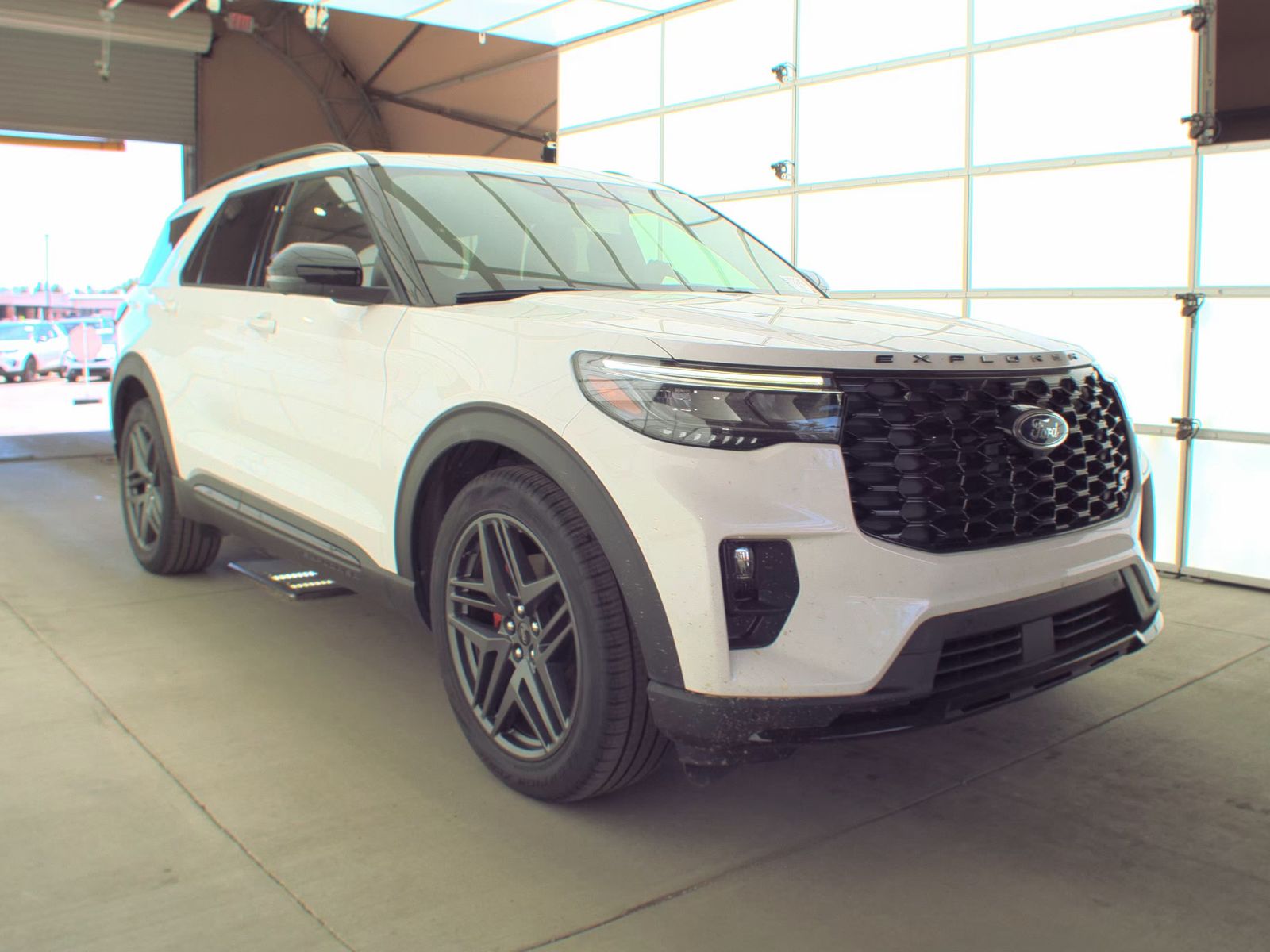 FORD EXPLORER - 5