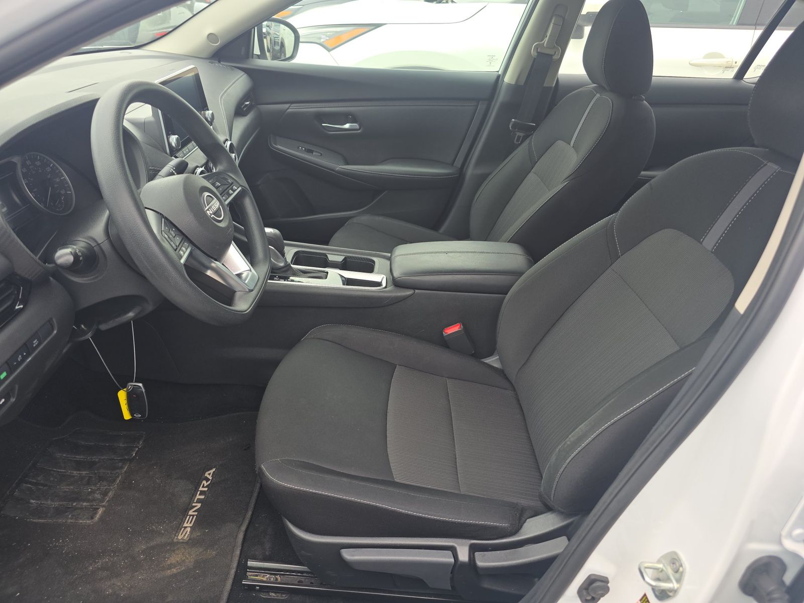 NISSAN SENTRA - 8