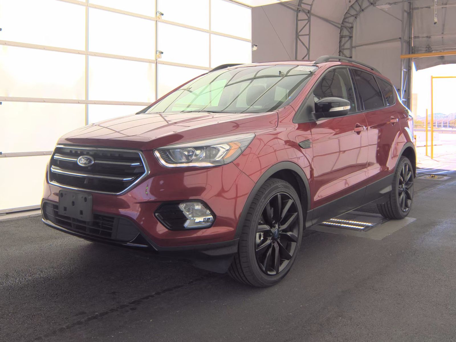 FORD ESCAPE - 1