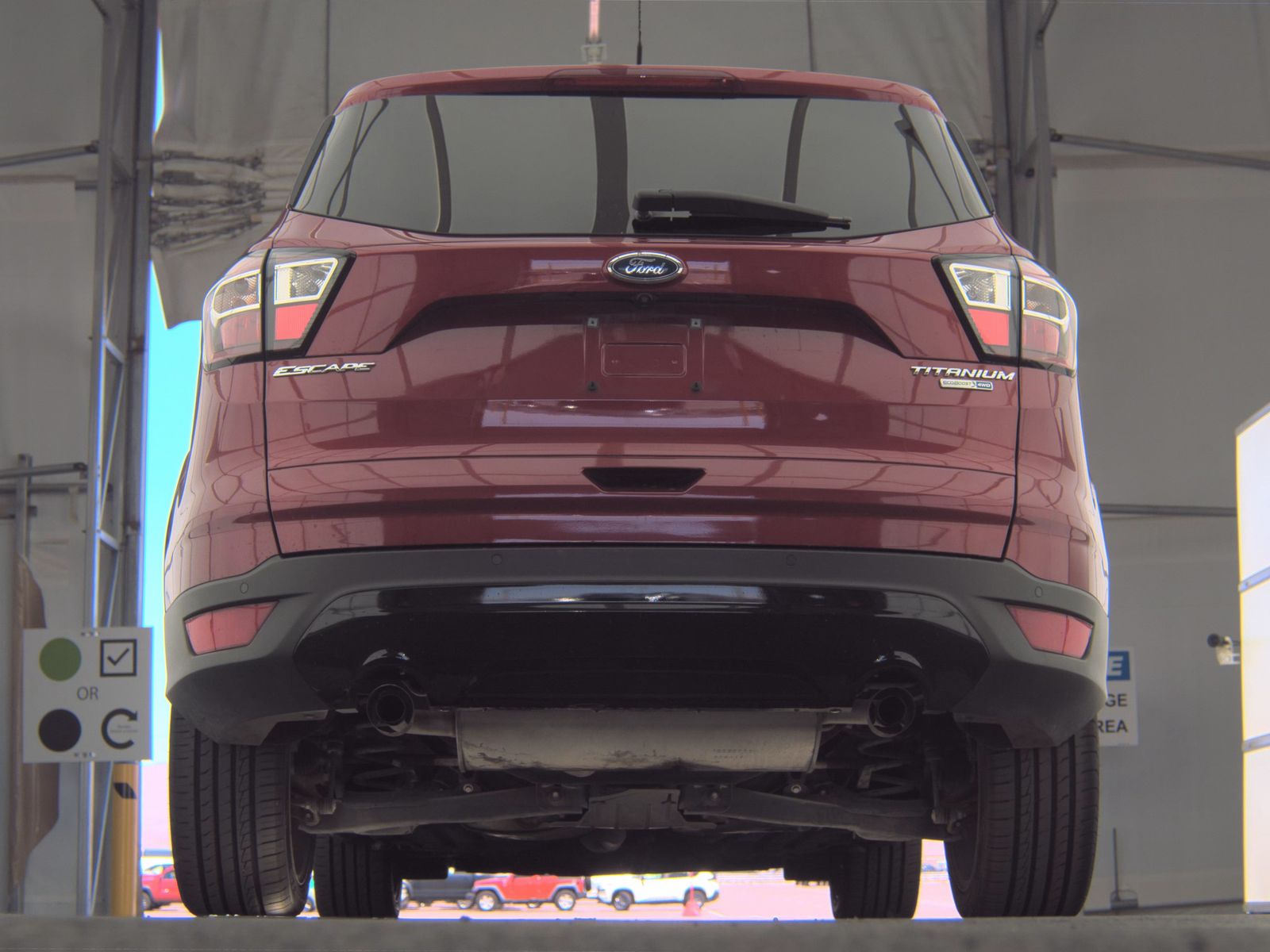 FORD ESCAPE - 8