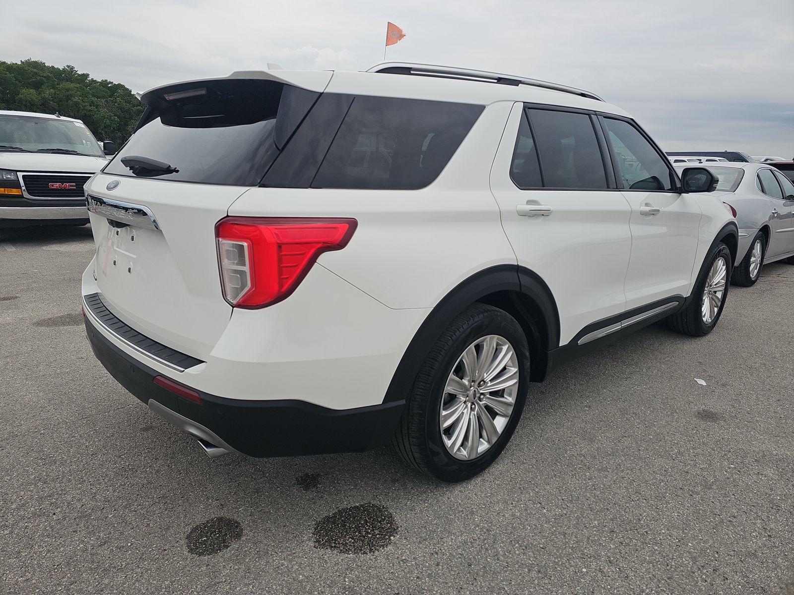 FORD EXPLORER - 5