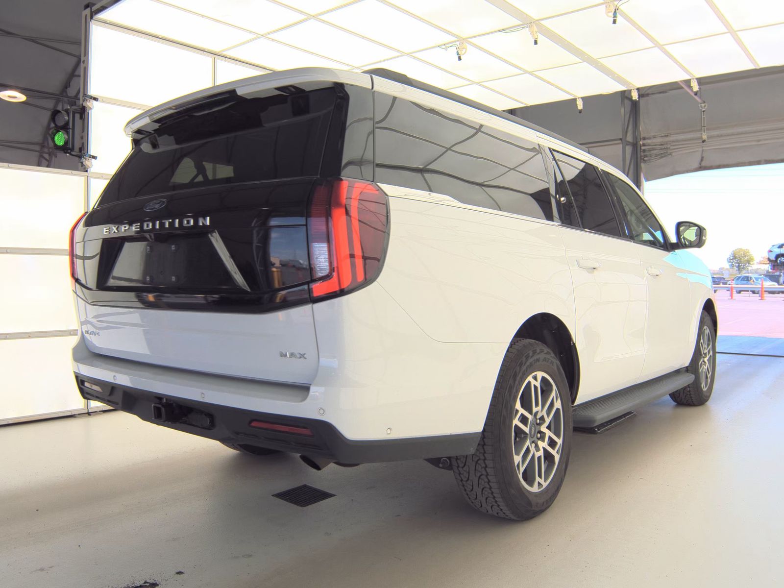 FORD EXPEDITION MAX - 6
